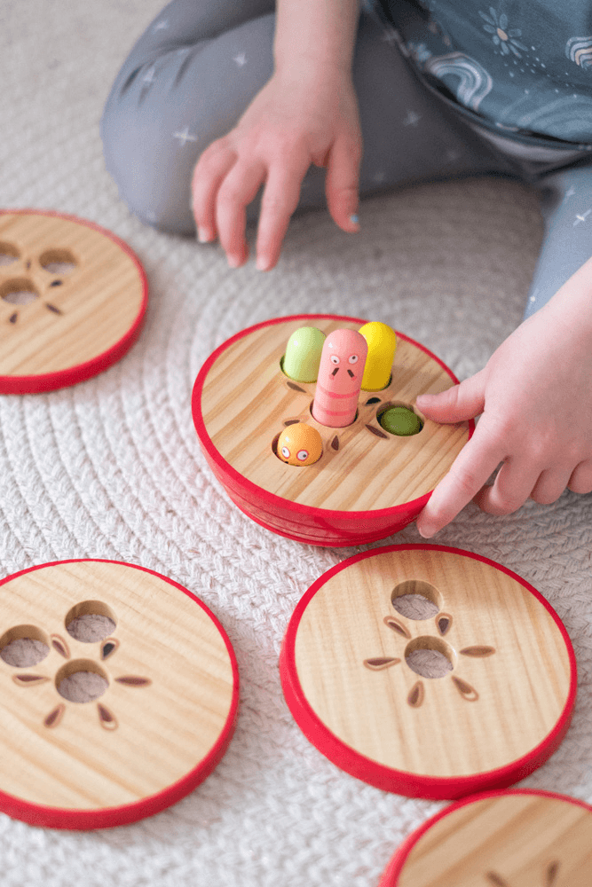Produktbild small foot Lernspiel Logisteck Apfel 7 von 10
