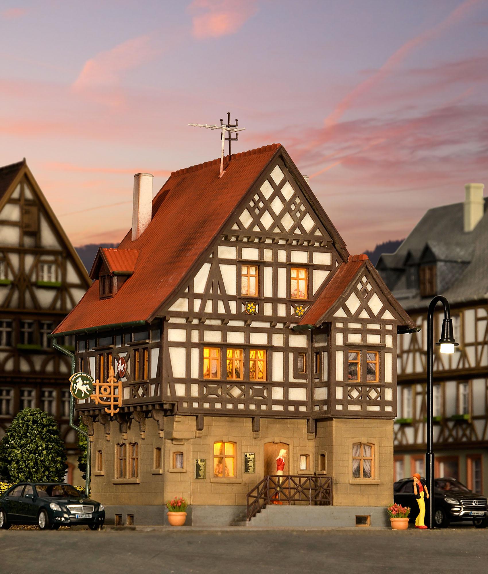Produktbild Kibri 38744 - H0 Gasthaus Rößle Markgräfler Land 3 von 5