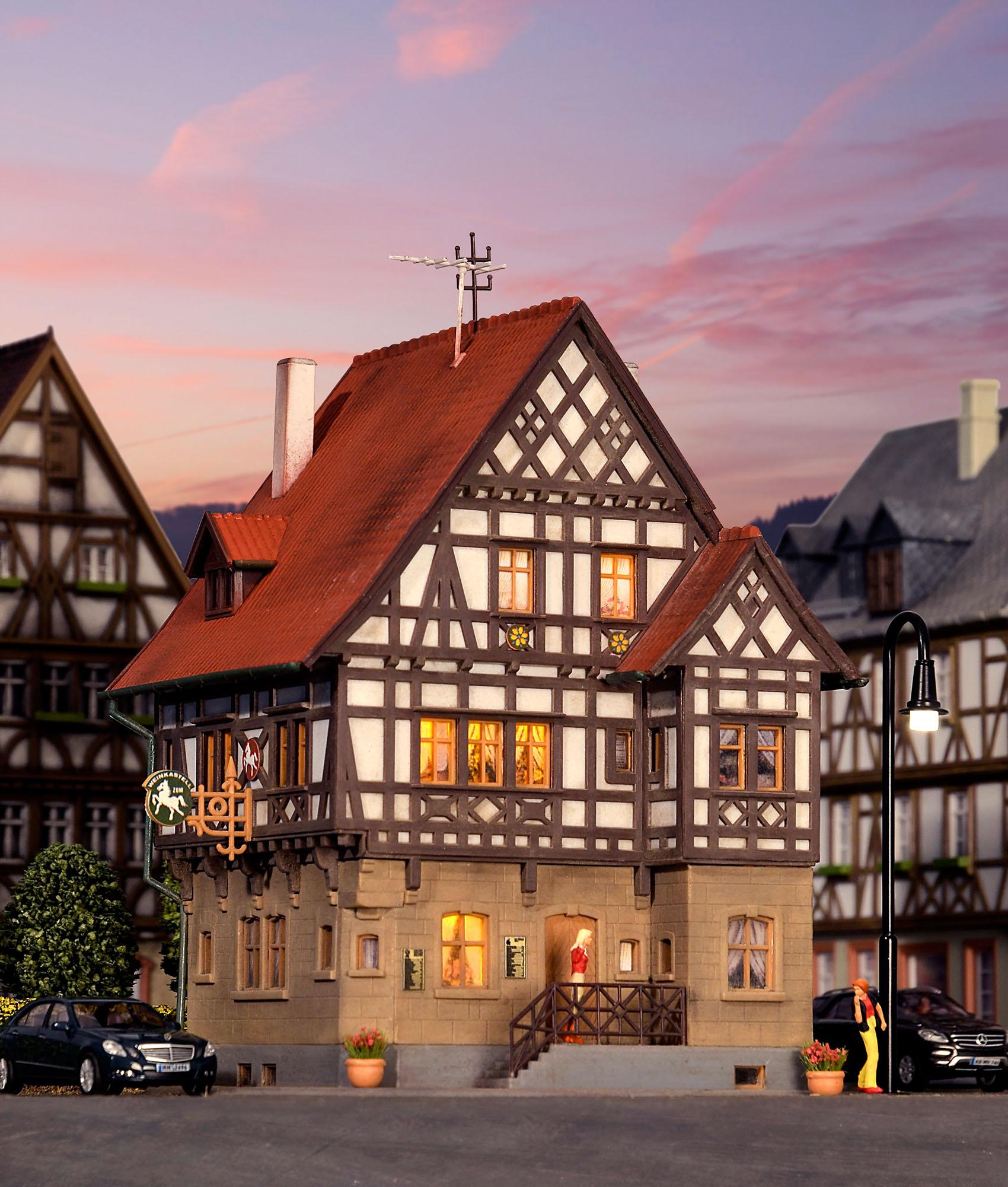 Produktbild Kibri 38744 - H0 Gasthaus Rößle Markgräfler Land 5 von 5