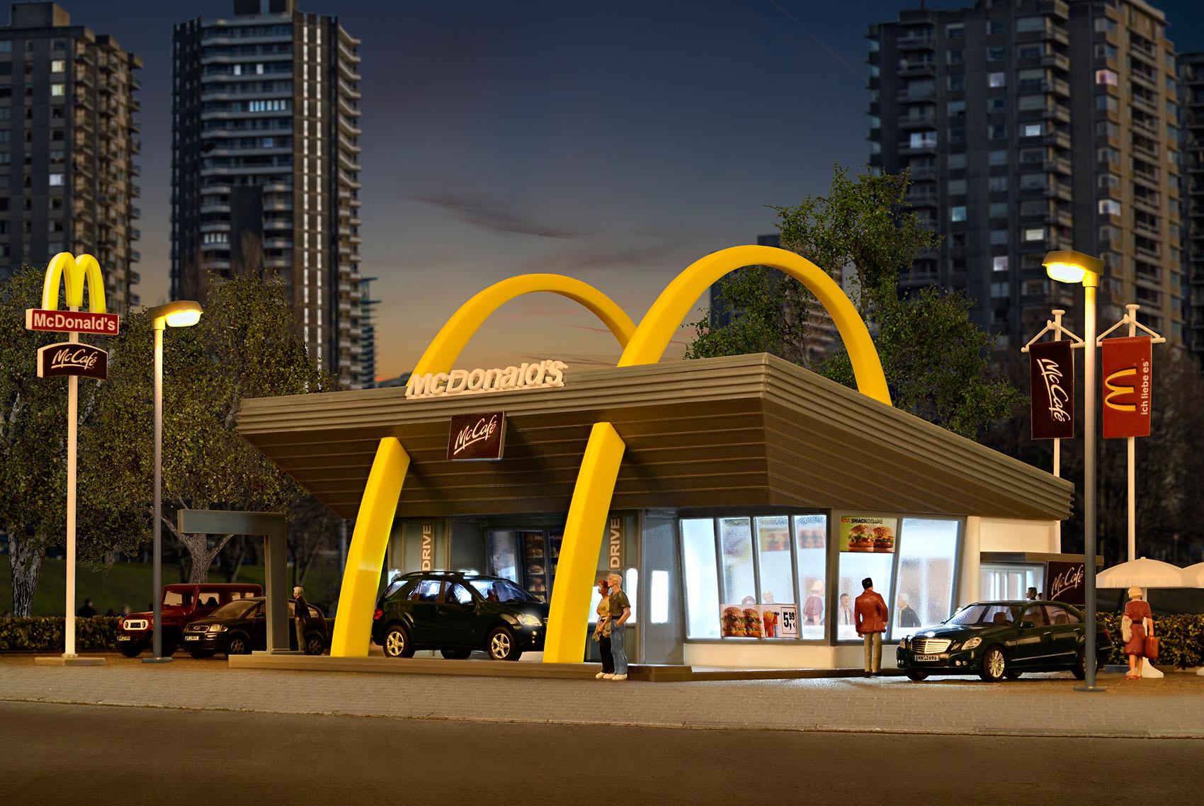 Produktbild Vollmer 43634 H0 - McDonald's Restaurant mit McDrive 4 von 4