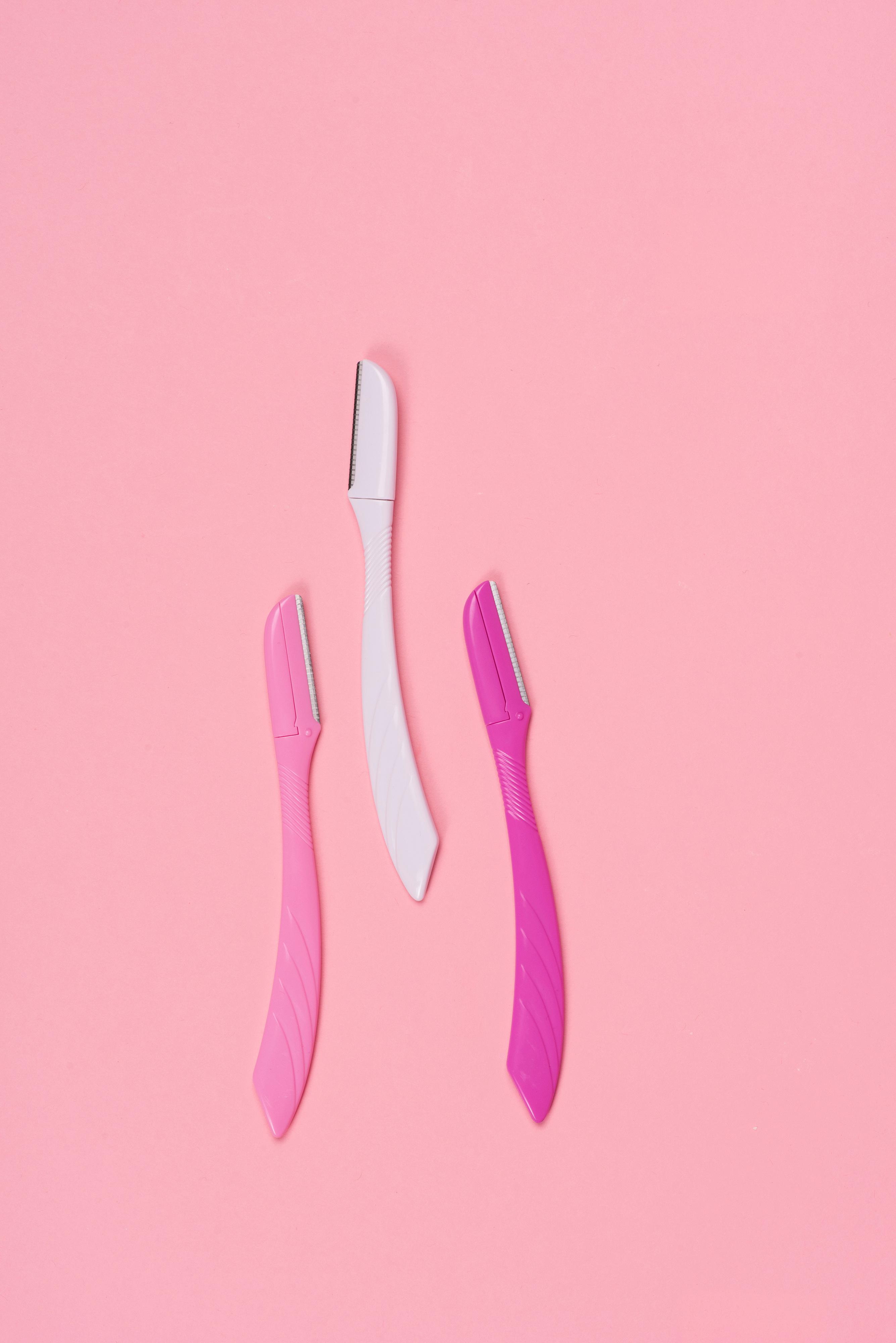 Produktbild WILKINSON SWORD Intuition Perfect Finish Augenbrauen Rasierer 3 von 4
