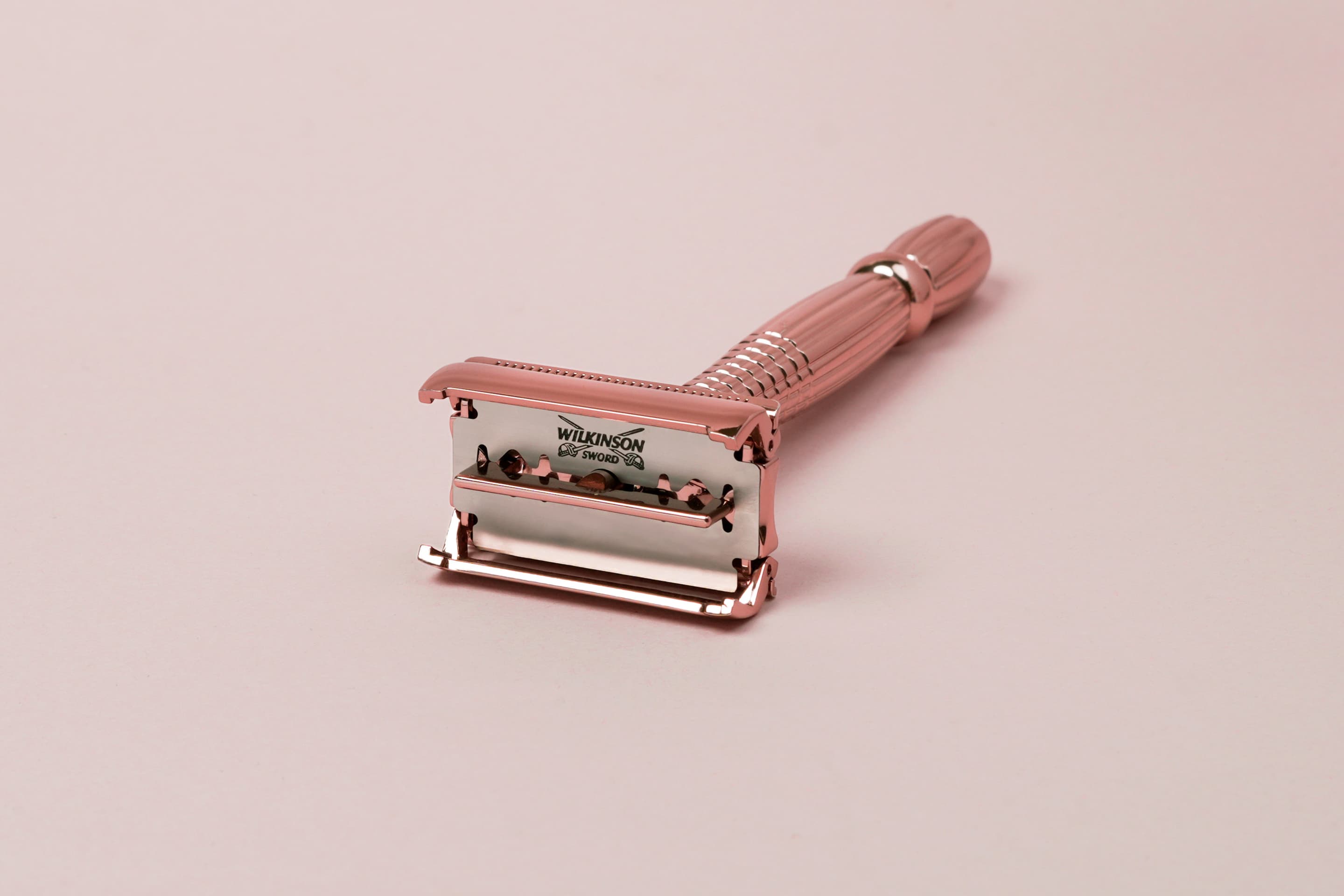 Produktbild WILKINSON SWORD Intuition Rose Gold Rasierhobel 9 von 10