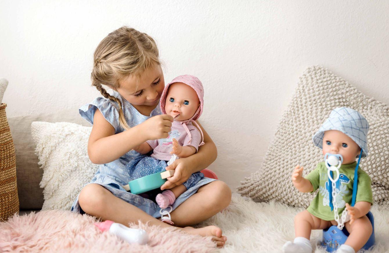 Produktbild Schildkröt-Puppen Trink + Näßbaby"Finn"40 cm mit Malhaar und blauen Schlafaugen, Kleidung g weiss/grün/blau 2 von 5