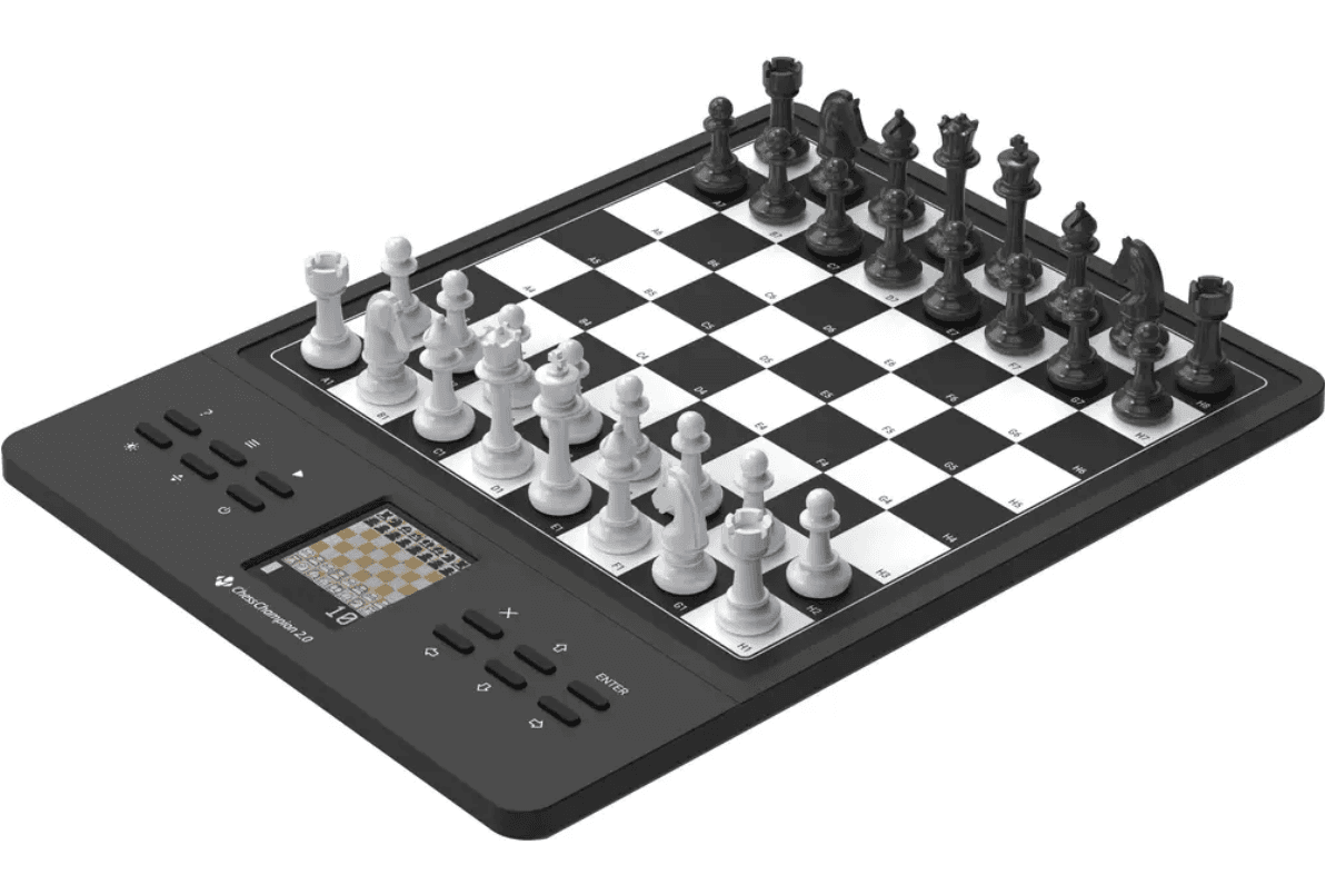 Millennium - Schachcomputer Chess Champion 2.0