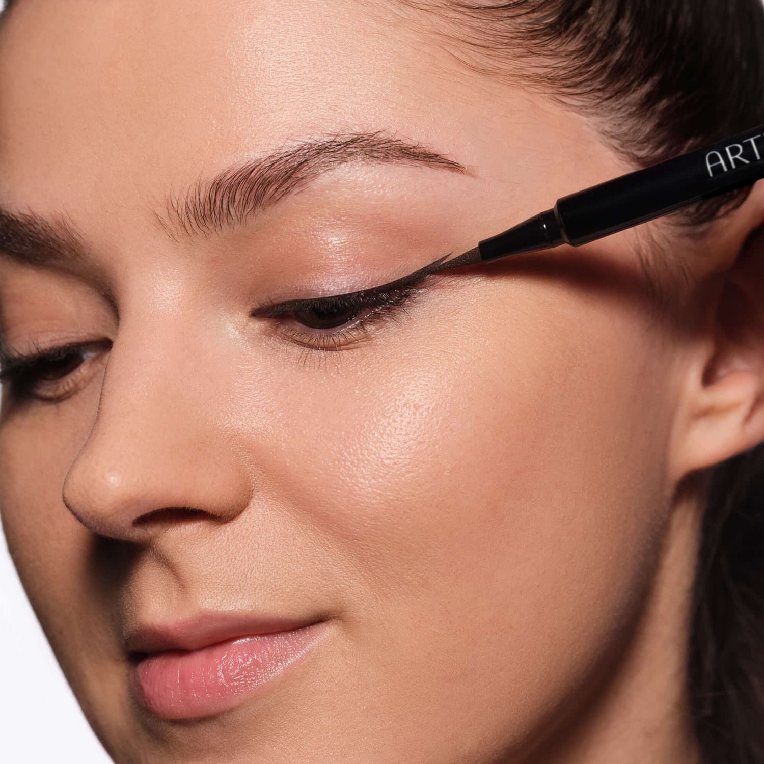 ARTDECO Long Lasting Liquid Liner Intense