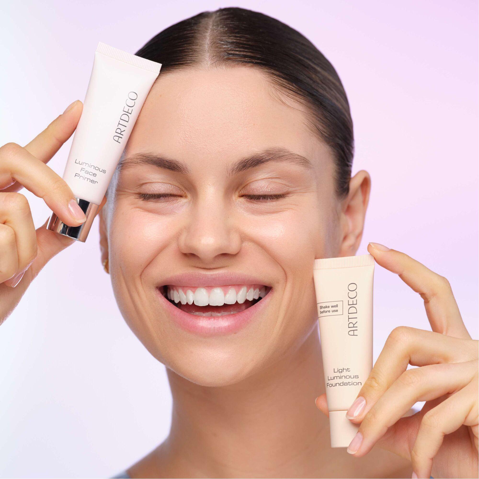 Produktbild ARTDECO Light Luminous Foundation 2 von 2
