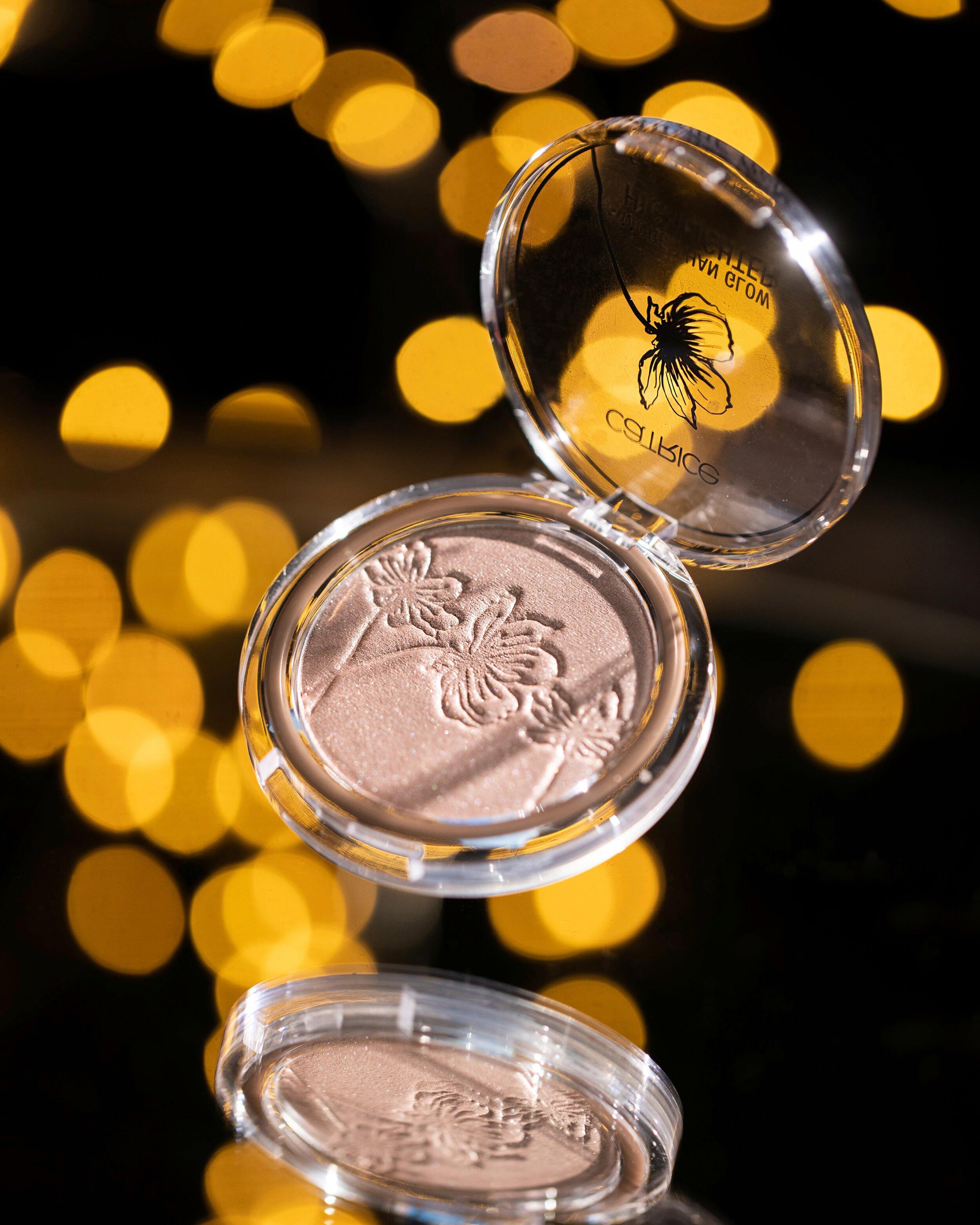 Produktbild Catrice More Than Glow Highlighter 4 von 9