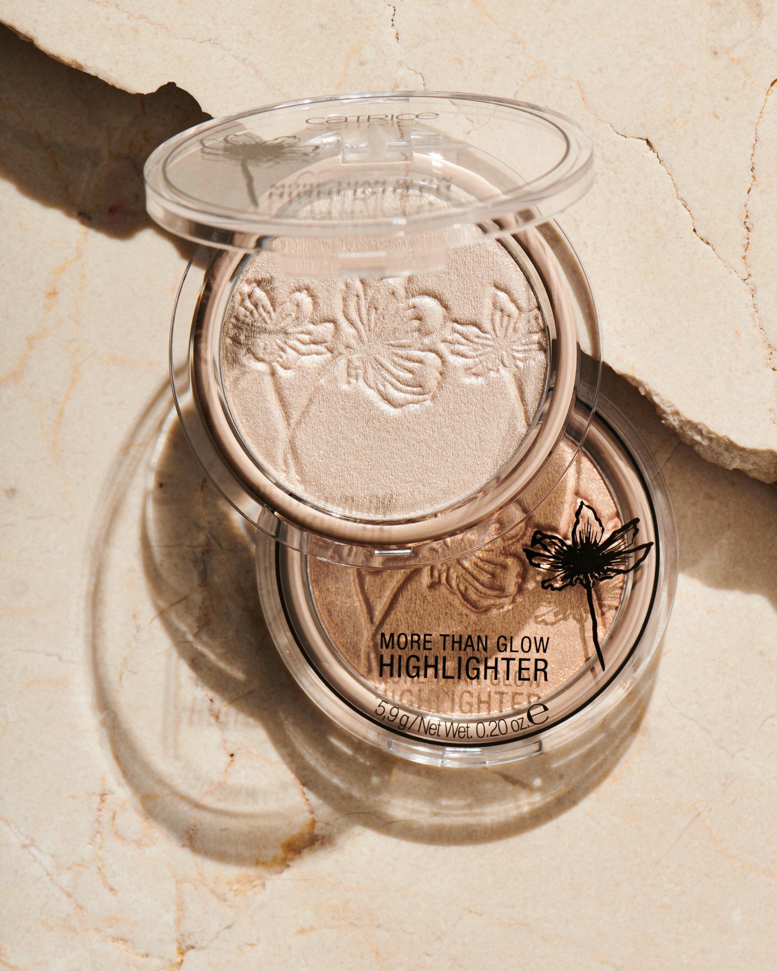 Produktbild Catrice More Than Glow Highlighter 2 von 7