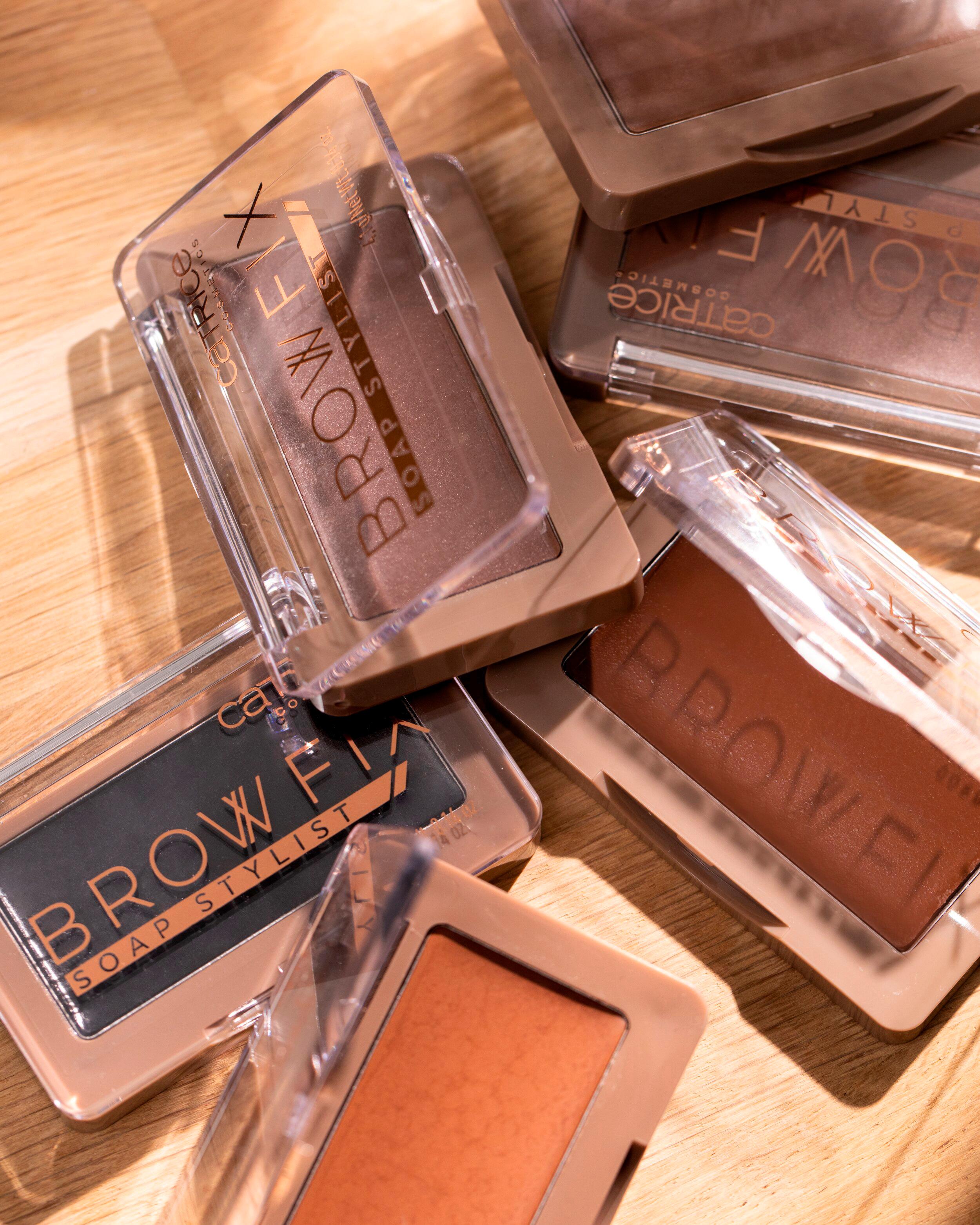 Produktbild Catrice Brow Fix Soap Stylist 4 von 11