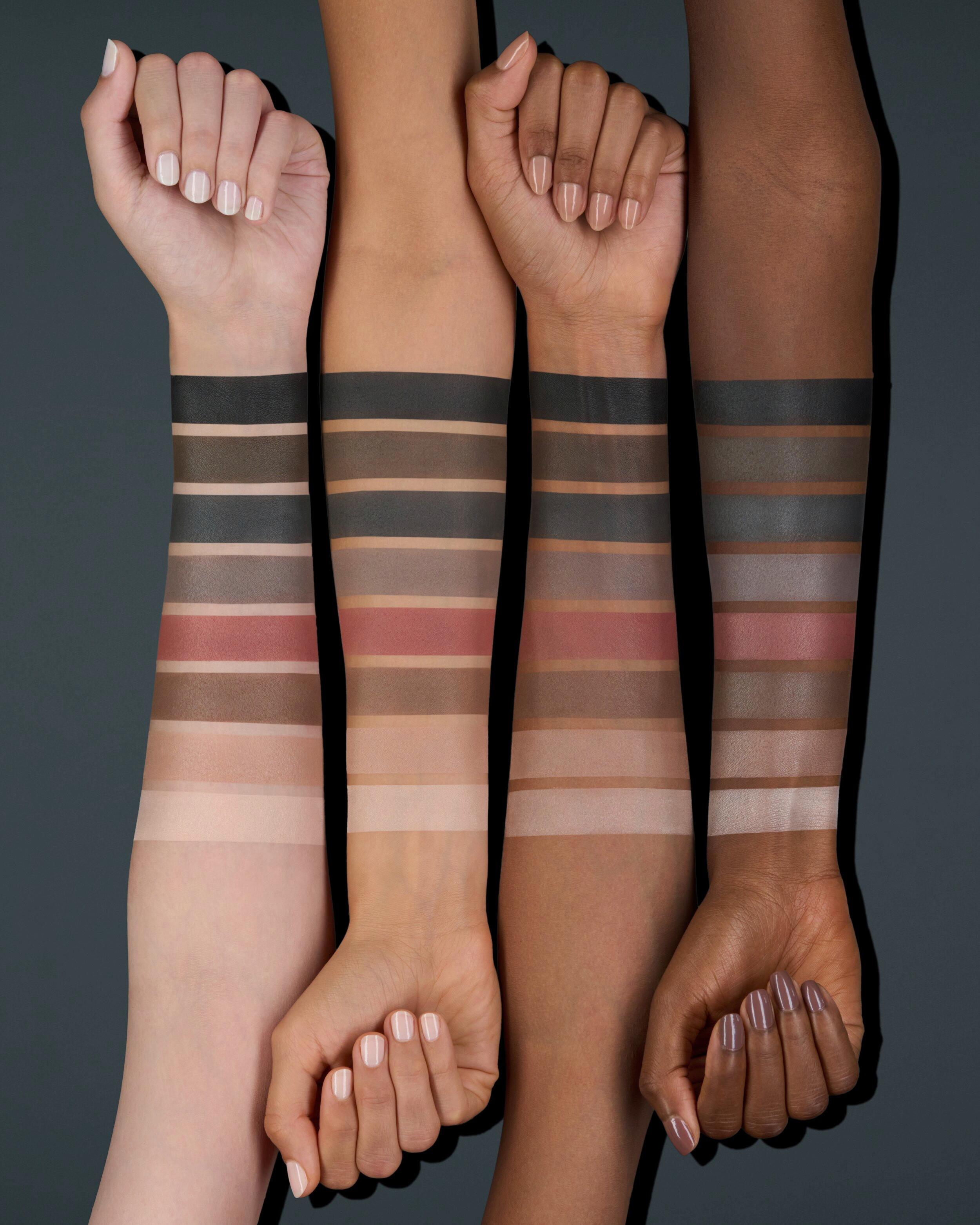 Produktbild Catrice The Dusty Matte Eyeshadow Palette 9 von 11
