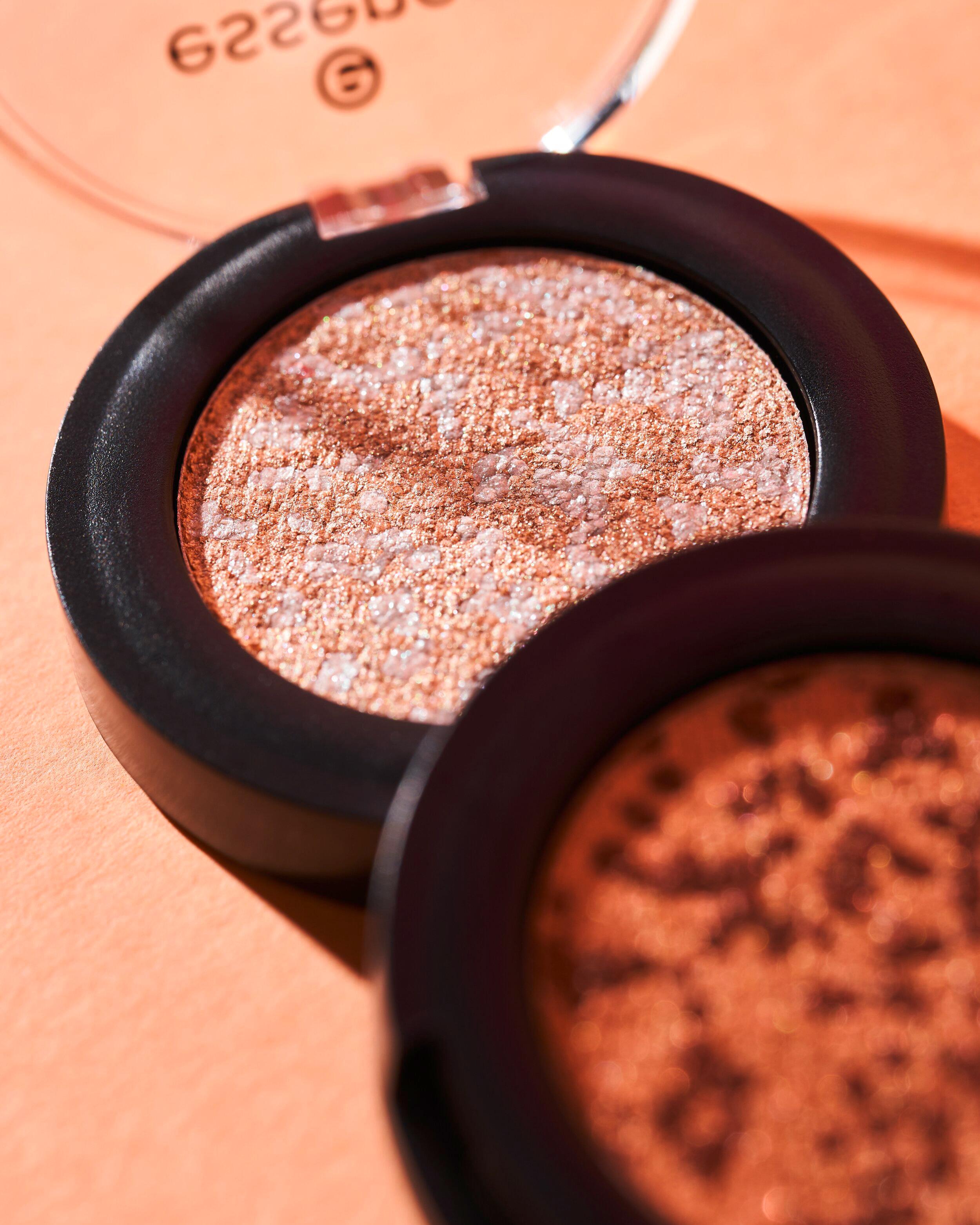 Produktbild essence Soft Touch Eyeshadow 6 von 14