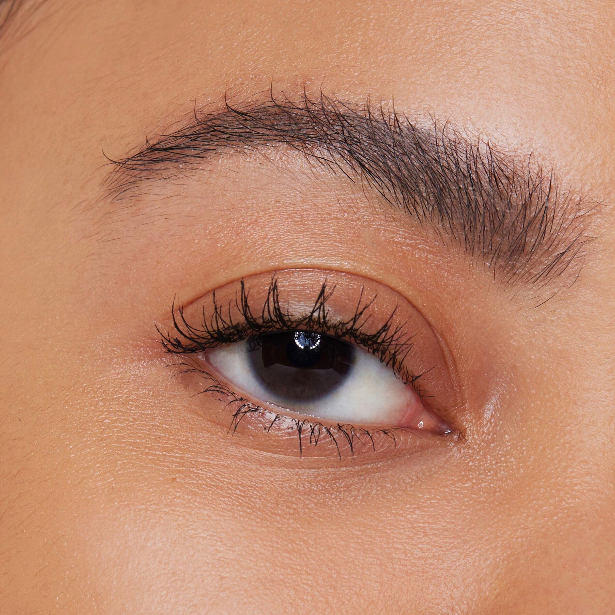 Produktbild essence LASH LIKE A BOSS INSTANT VOLUME&LENGTH MASCARA ULTRA BLACK 12 von 12