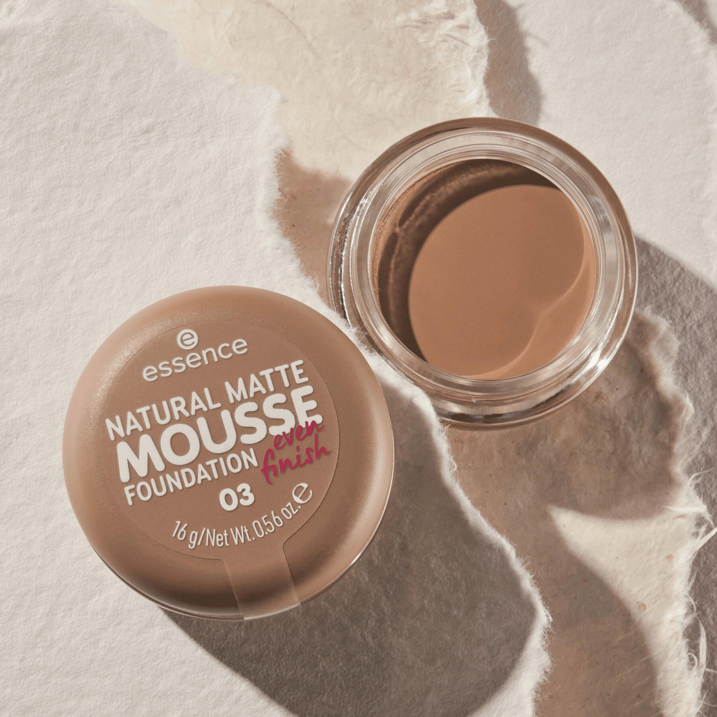Produktbild essence NATURAL MATTE MOUSSE FOUNDATION 2 von 8