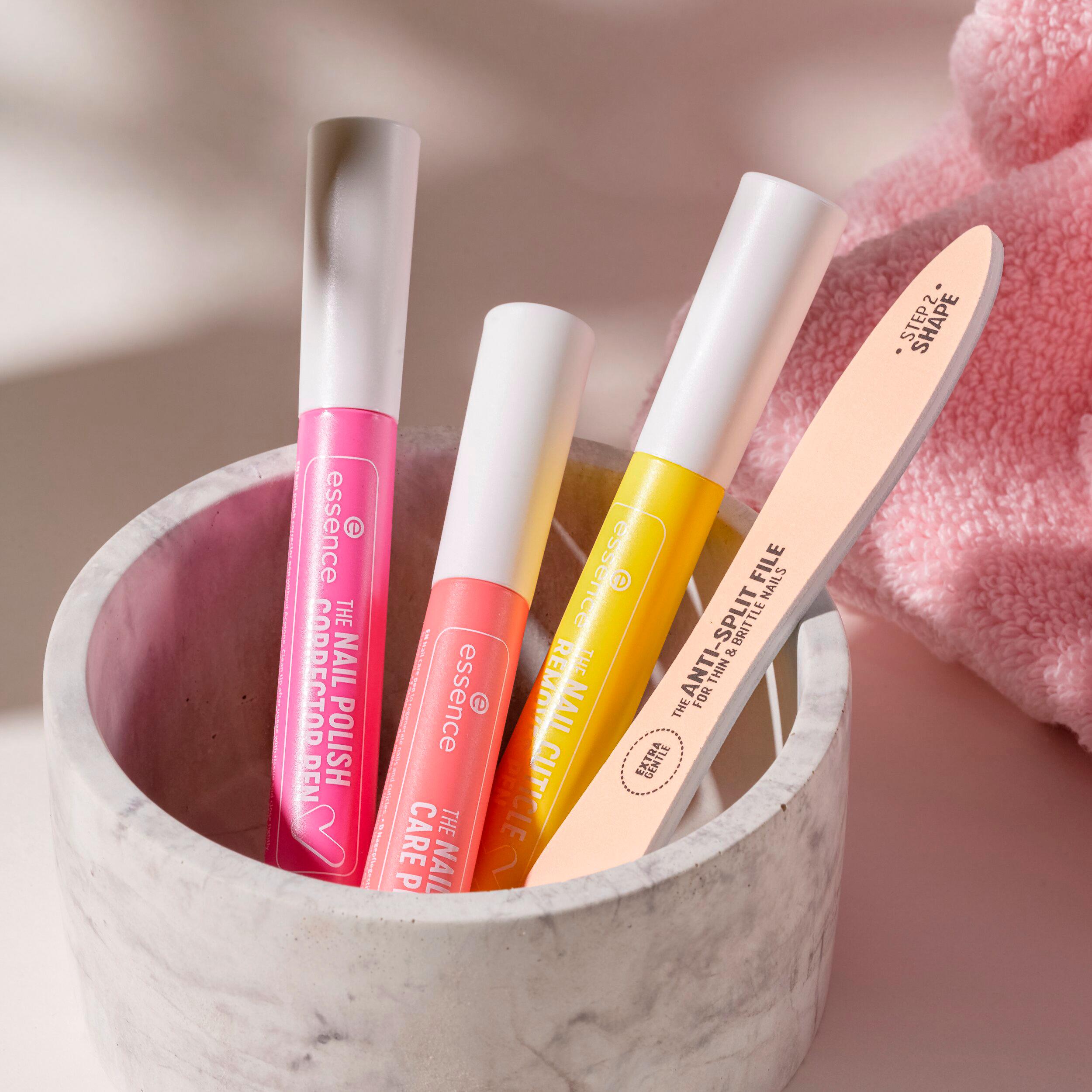 Produktbild essence THE NAIL CARE PEN 2 von 3