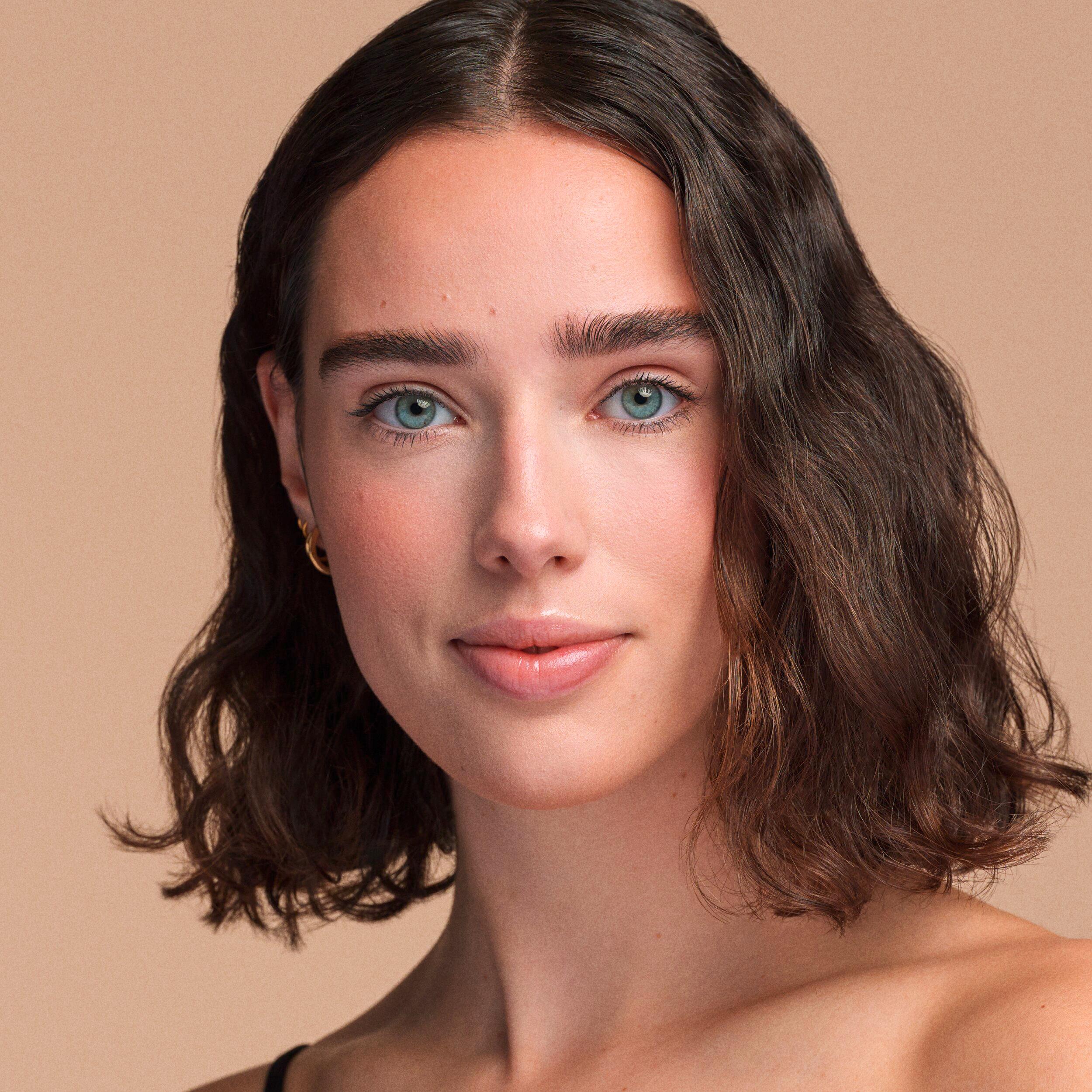Produktbild Catrice Nude Drop Tinted Serum Foundation 3 von 6