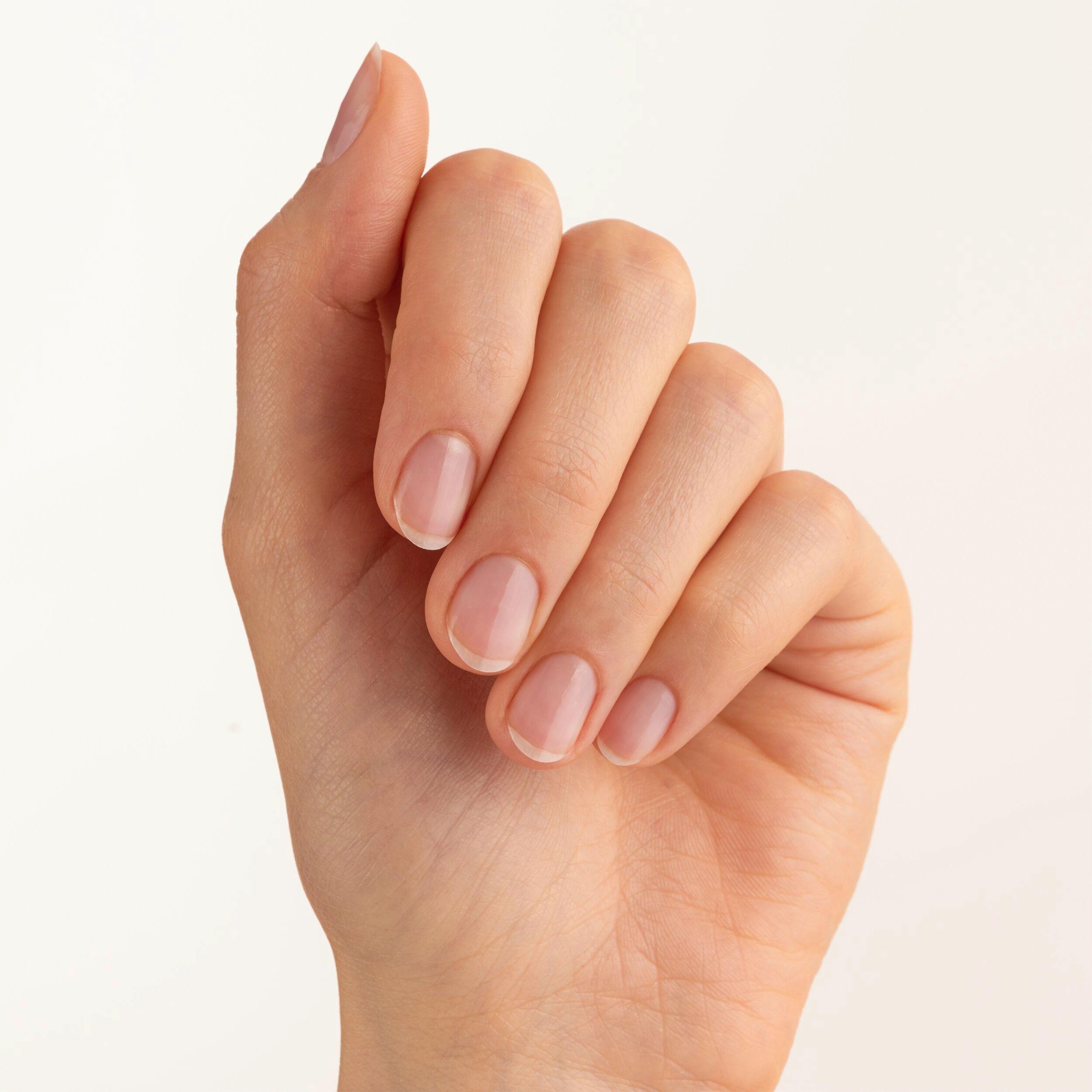 Produktbild essence THE EXTREME NAIL HARDENER 2 von 5