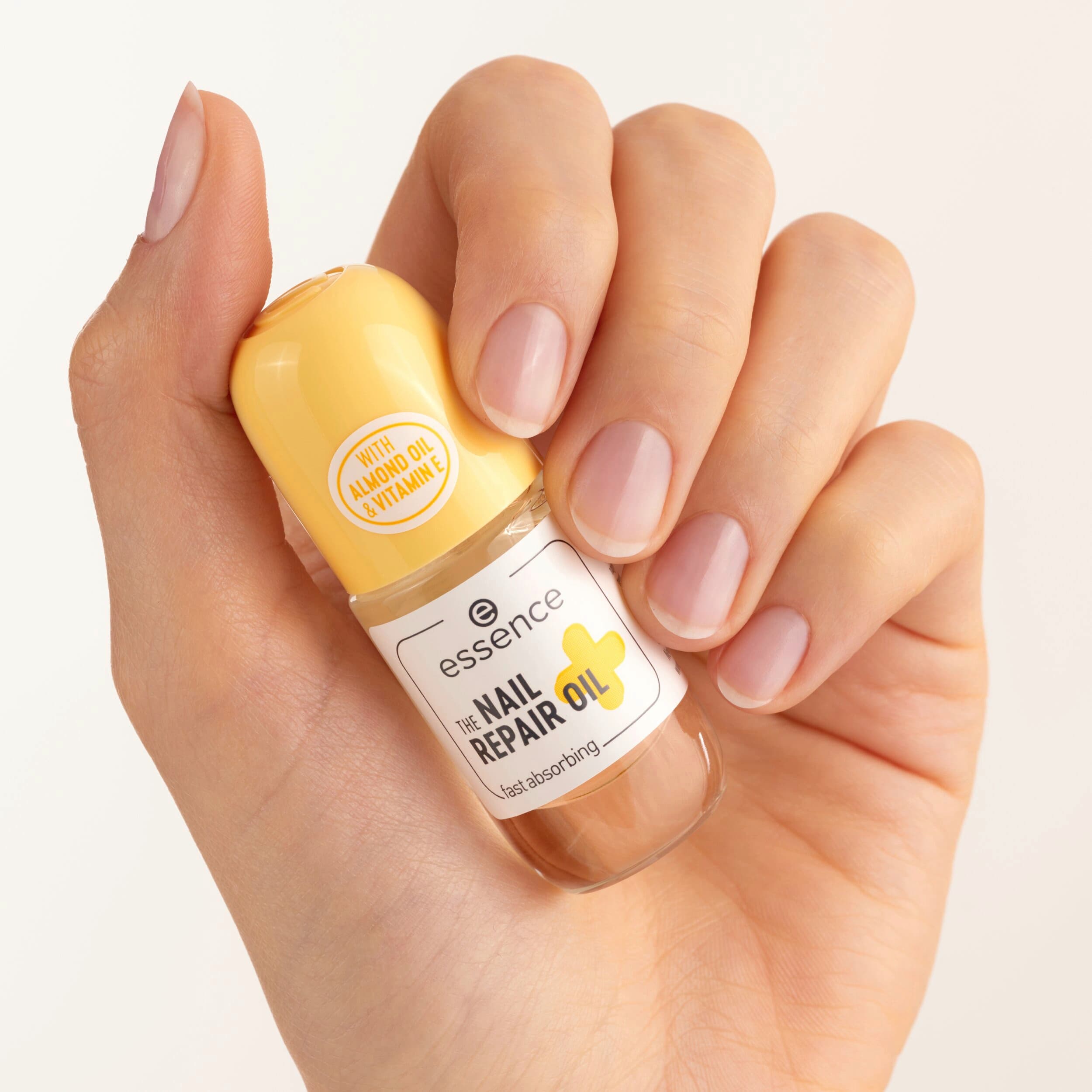 Produktbild essence THE NAIL REPAIR OIL 4 von 4