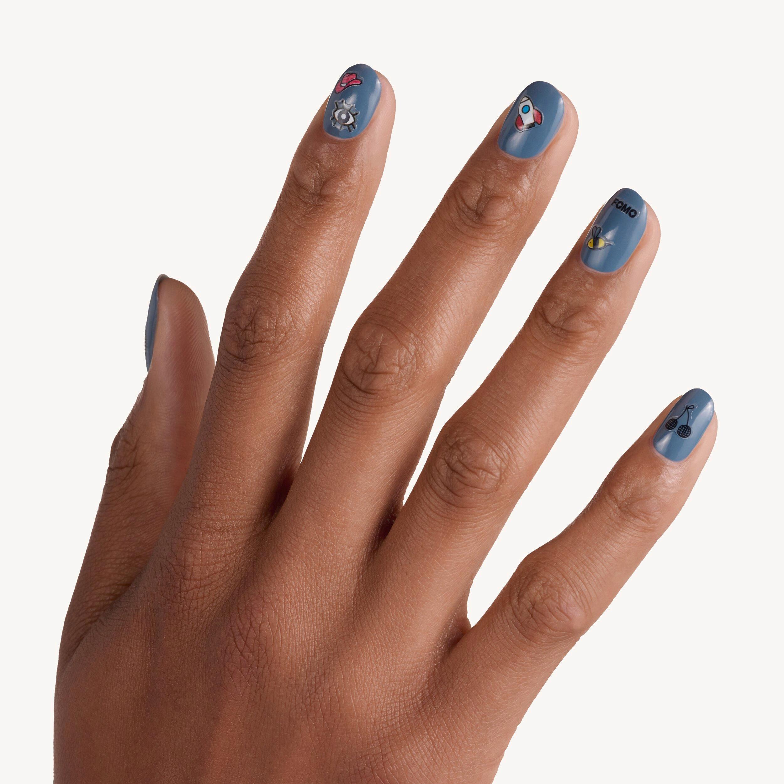 Produktbild essence Nail Sticker Happiness Looks Good 4 von 6