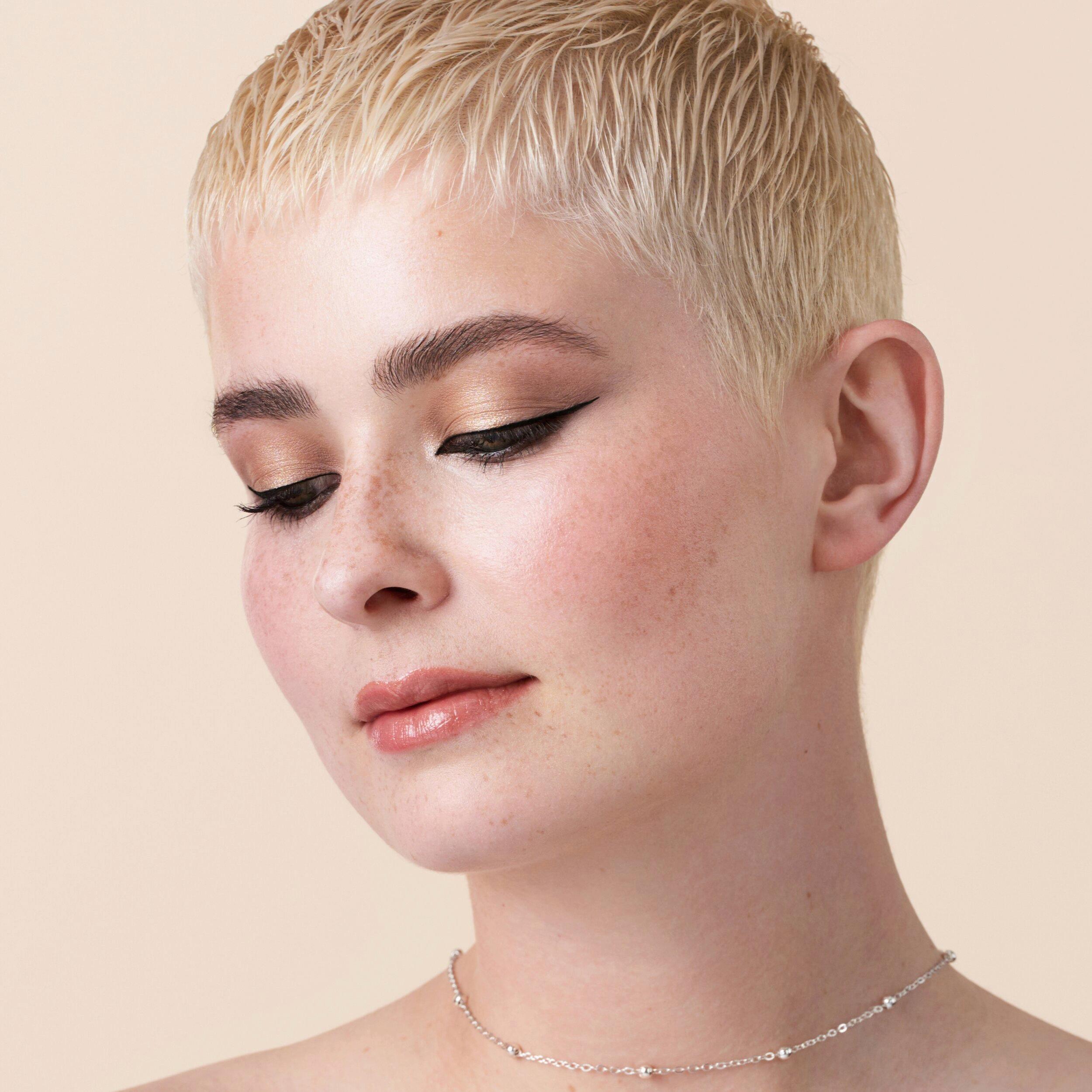 Produktbild Catrice Drunk'n Diamonds Plumping Lip Balm 20 von 20