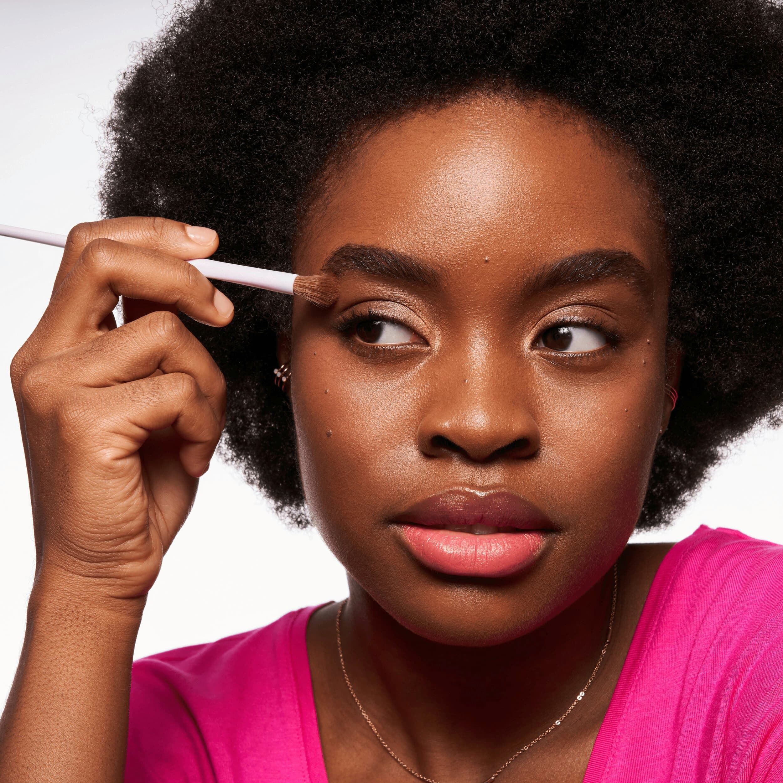 Produktbild essence blending Eyebrush Blending is my cardio 2 von 6