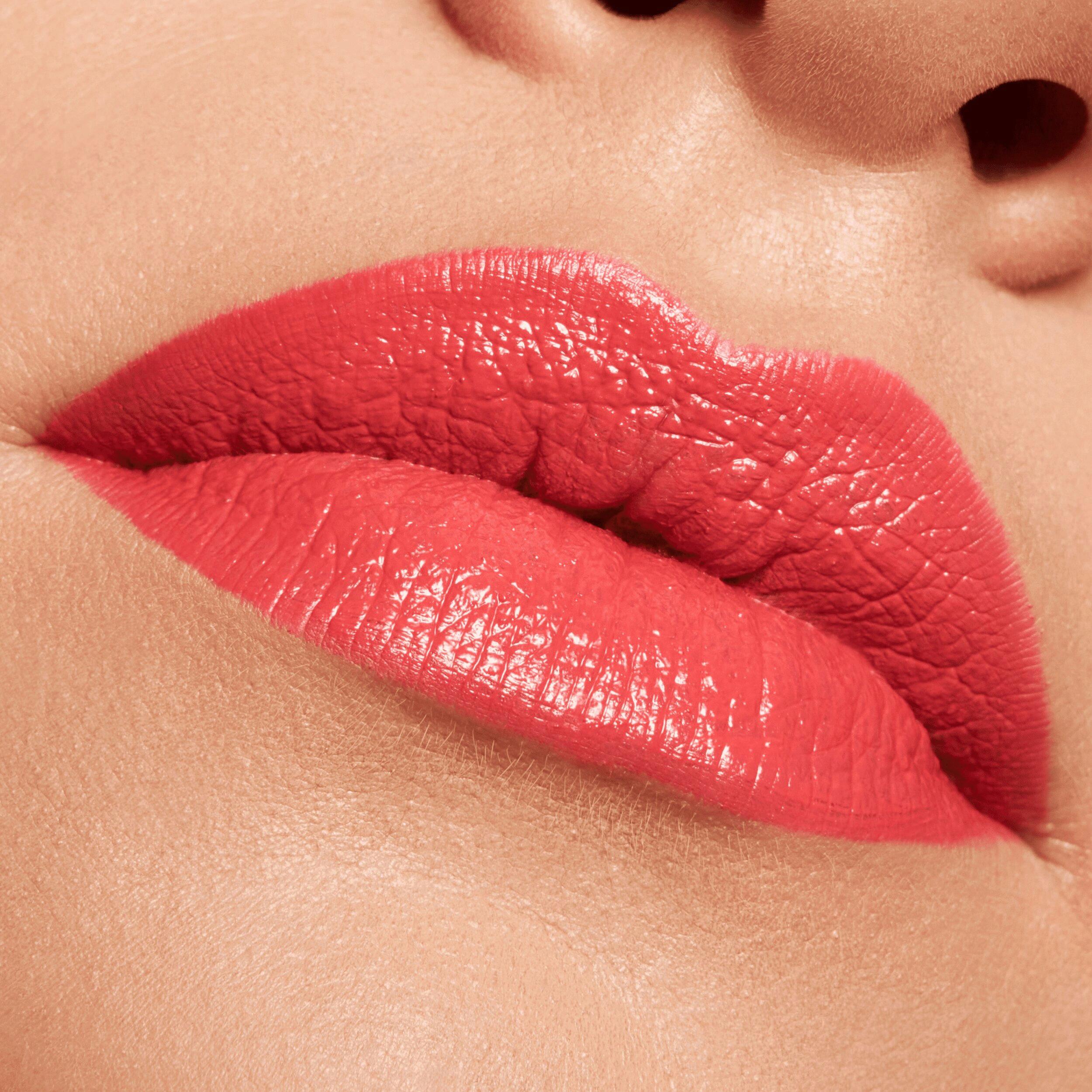 Produktbild essence caring SHINE Vegan Collagen Lipstick 5 von 16