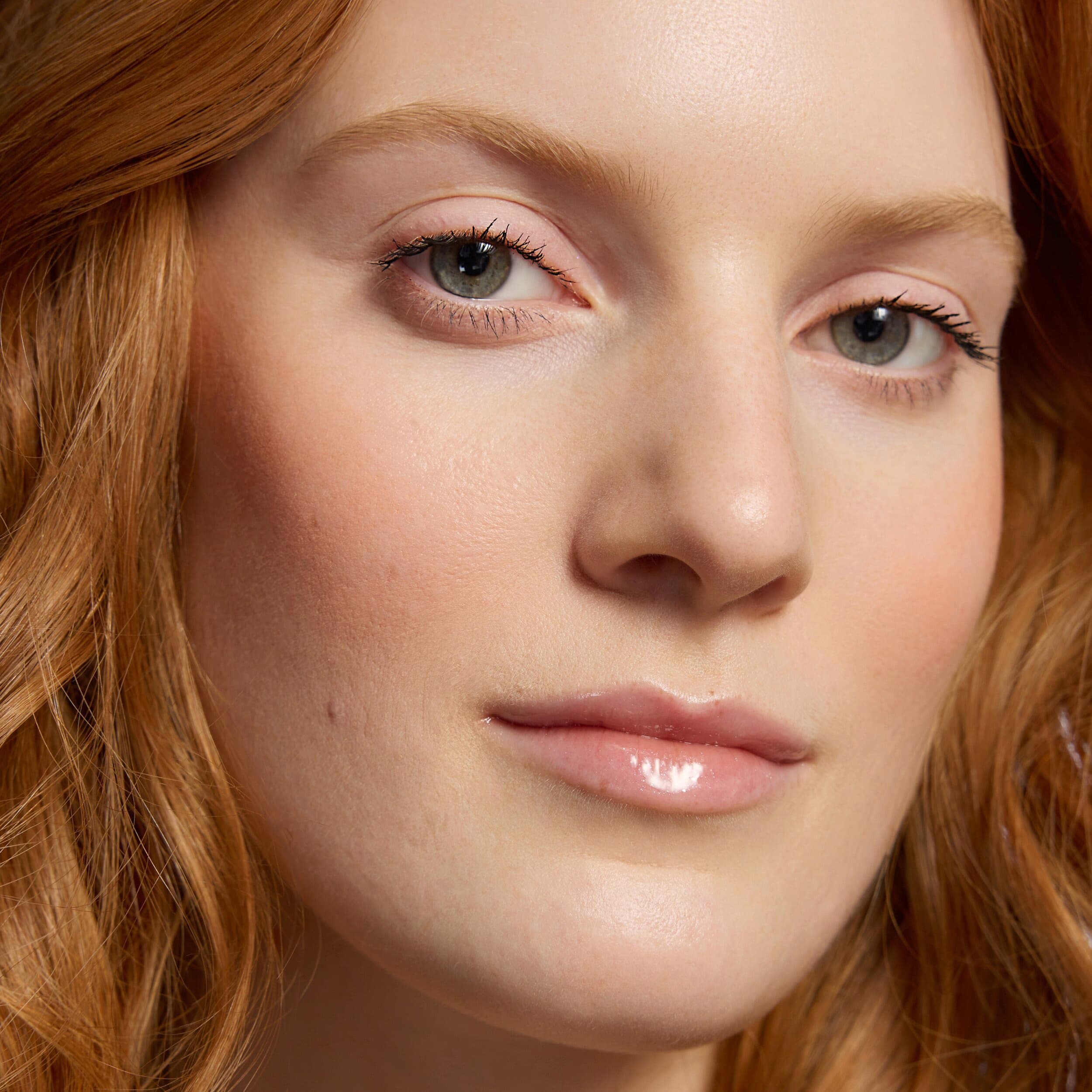 Produktbild Catrice Tinted Lip Oil Glossin'Glow 6 von 13