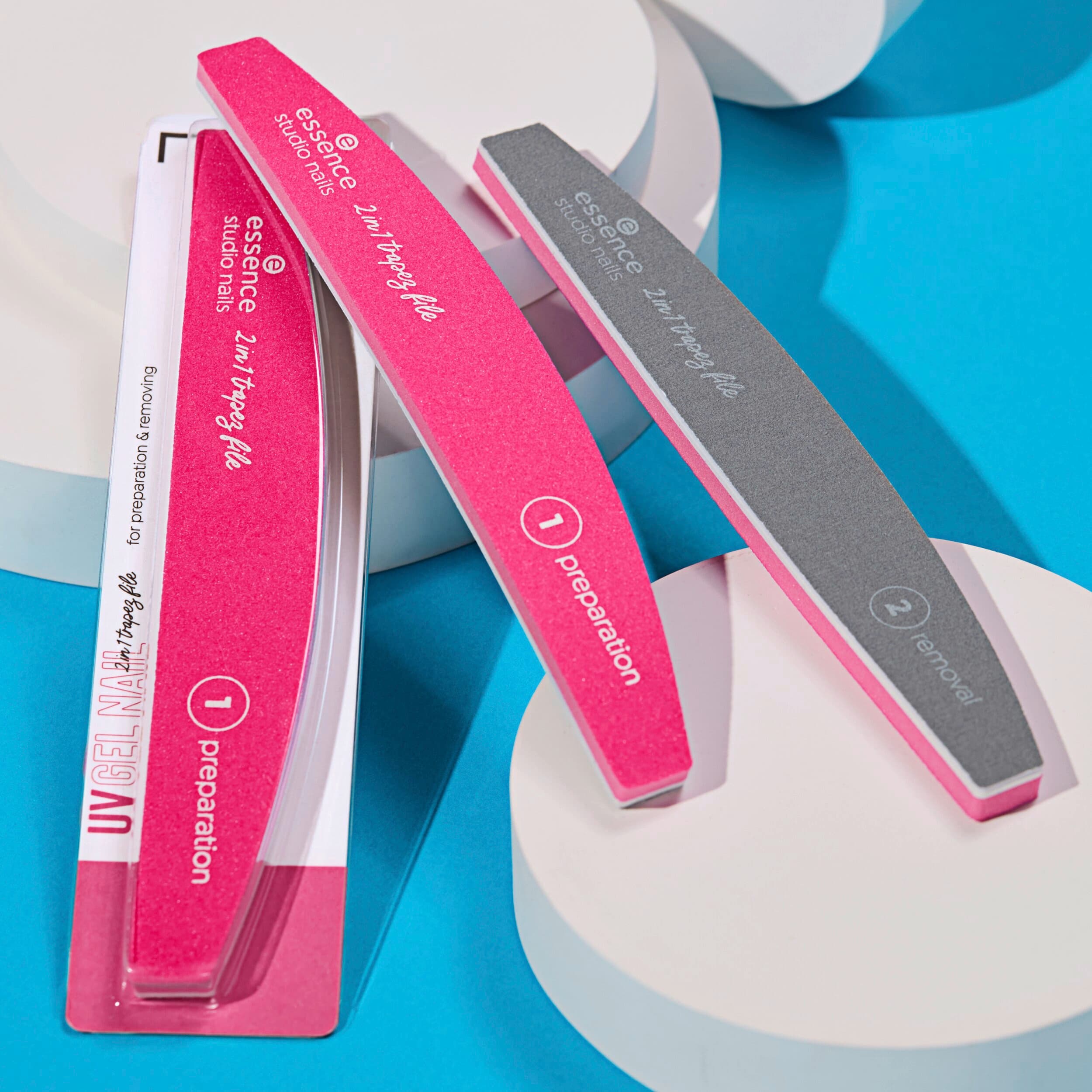 Produktbild essence studio nails UV GEL NAIL 2 in 1 Trapezfeile 2 von 6