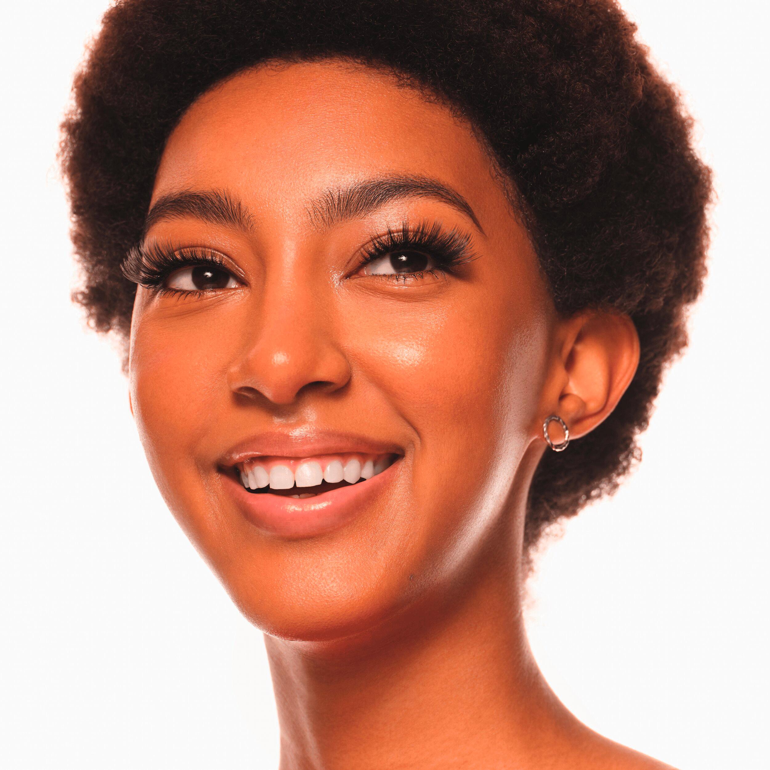 Produktbild essence what the fake! false lashes 13 von 19