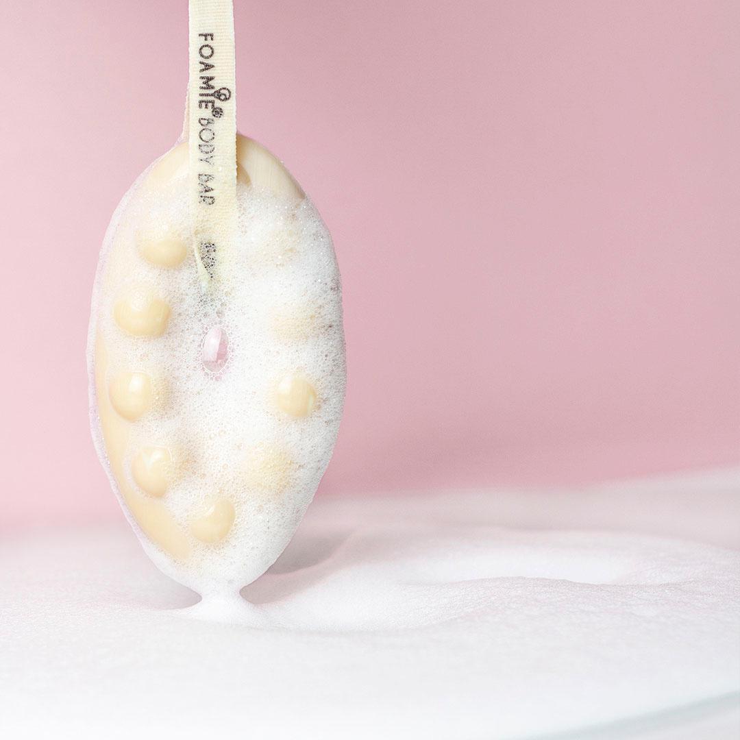 Produktbild FOAMIE Feste Duschpflege Intensive Pflege mit Papaya und Hafermilch 5 von 5