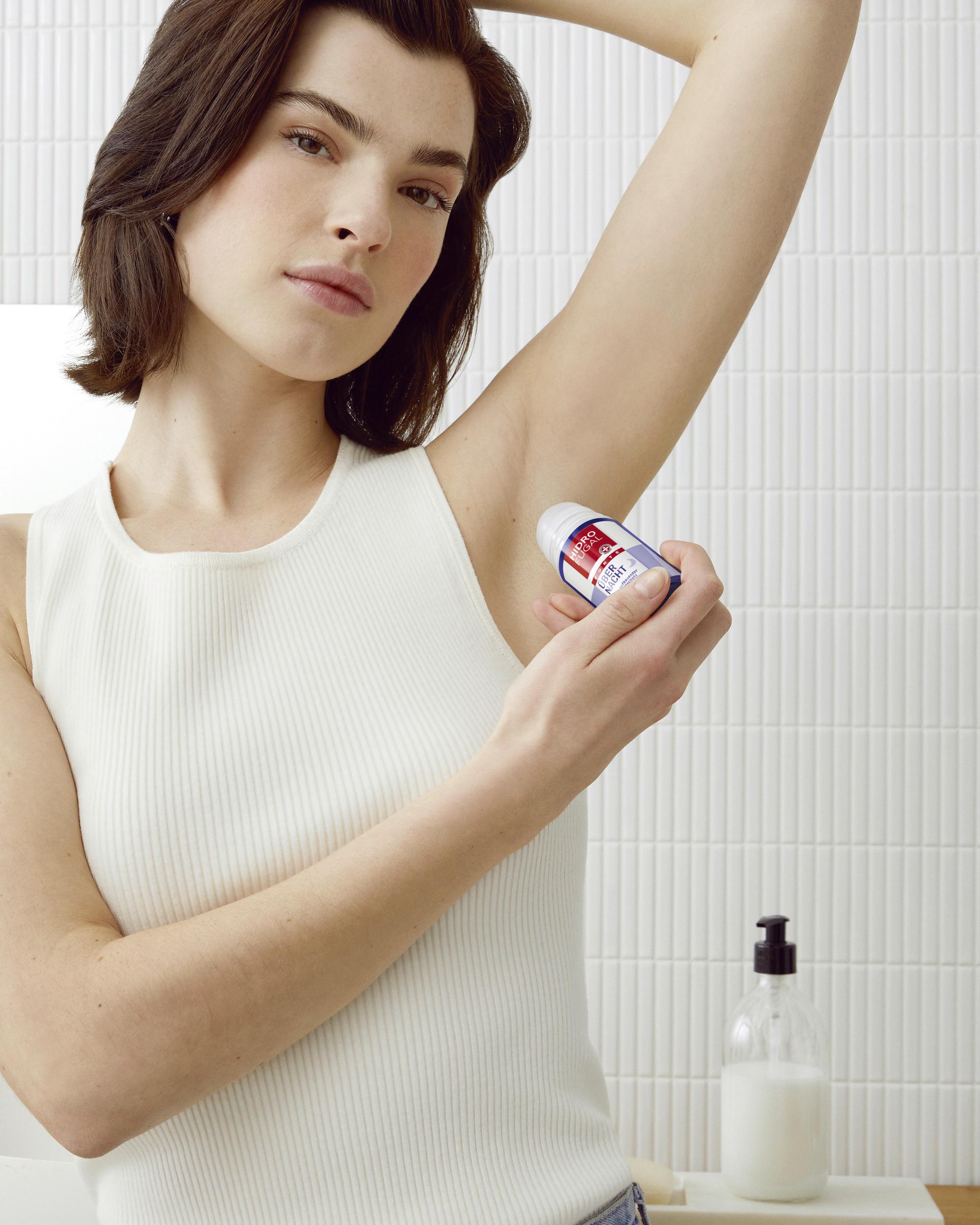 Produktbild Hidrofugal Deo Roll-On Forte Über Nacht 3 von 5
