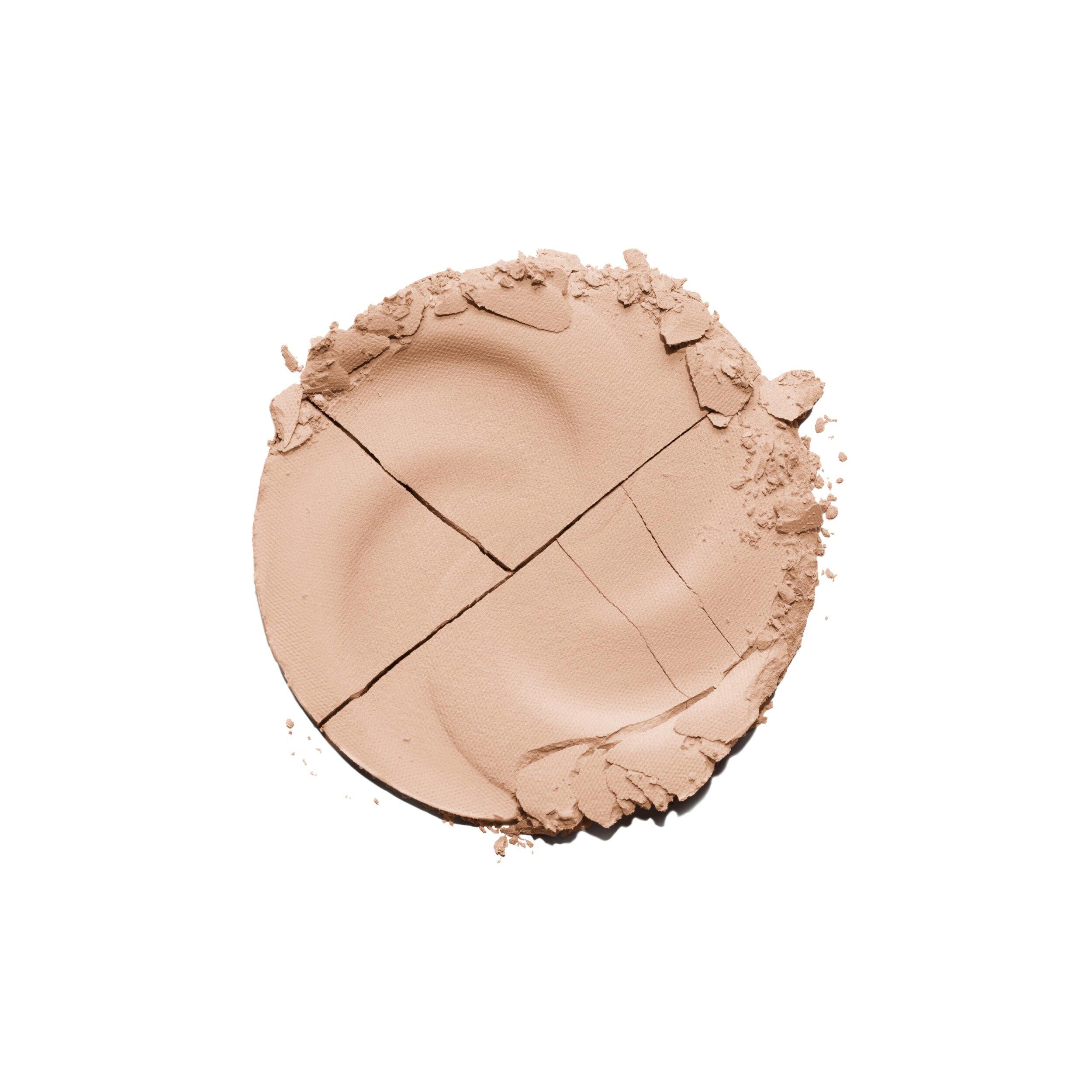 Produktbild essence mattifying compact powder 6 von 6