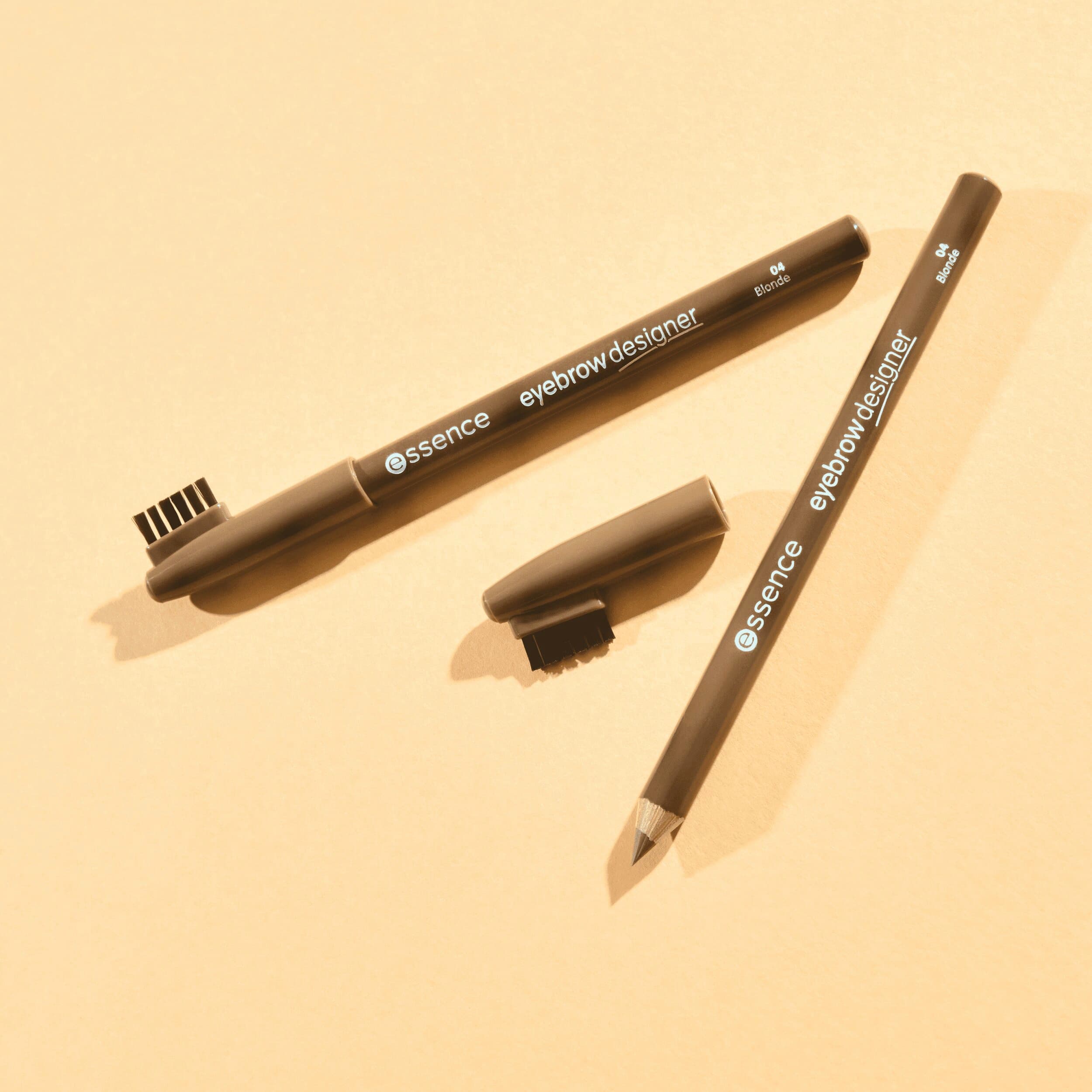 Produktbild essence Augenbrauenstift eyebrow Designer 4 von 6