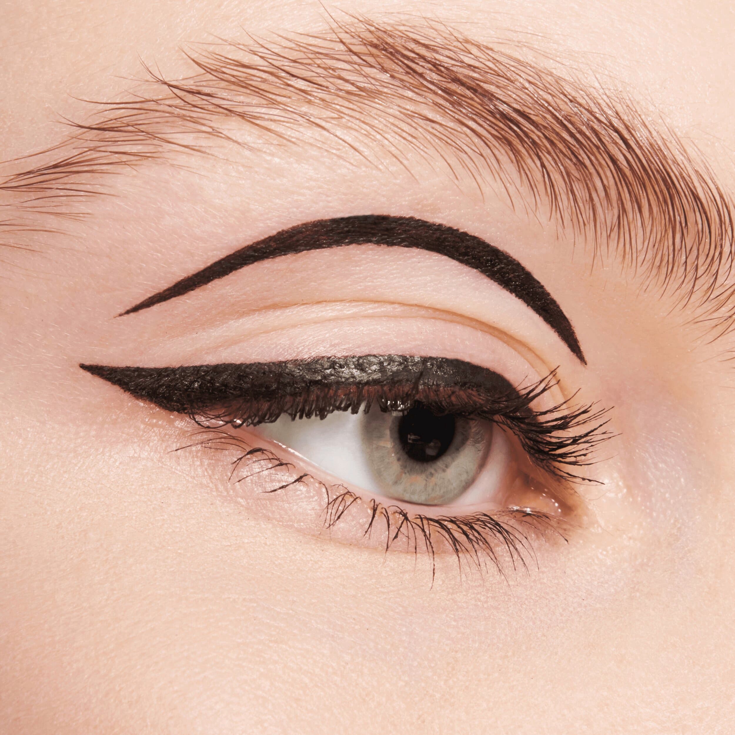 Produktbild essence eyeliner pen waterproof 7 von 8