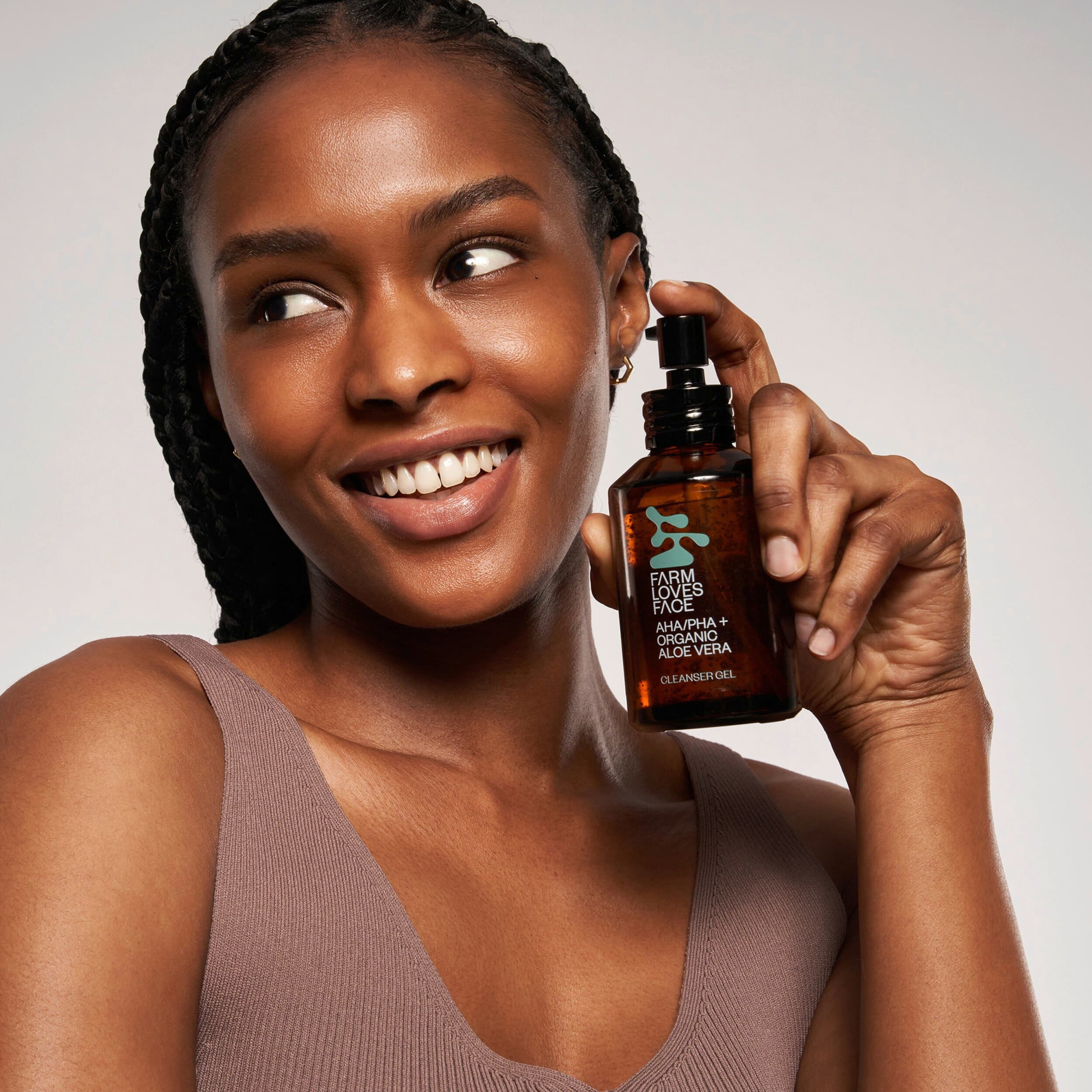 Produktbild Farm loves Face AHA/PHA + Bio-Aloe Vera Reinigungsgel 3 von 8