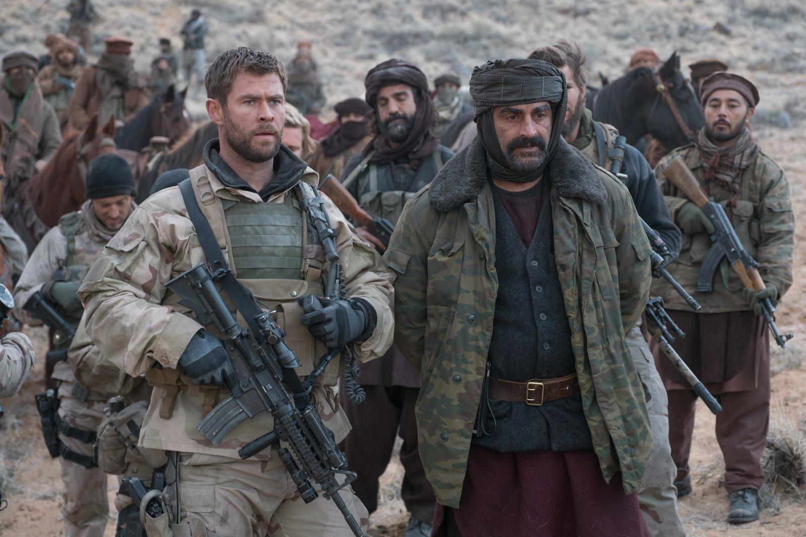 Produktbild 12 STRONG – Die wahre Geschichte der US-Horse Soldiers - 2-Disc Mediabook Cover A (4K UHD + Blu-ray) Limited Edition – Uncut 7 von 12