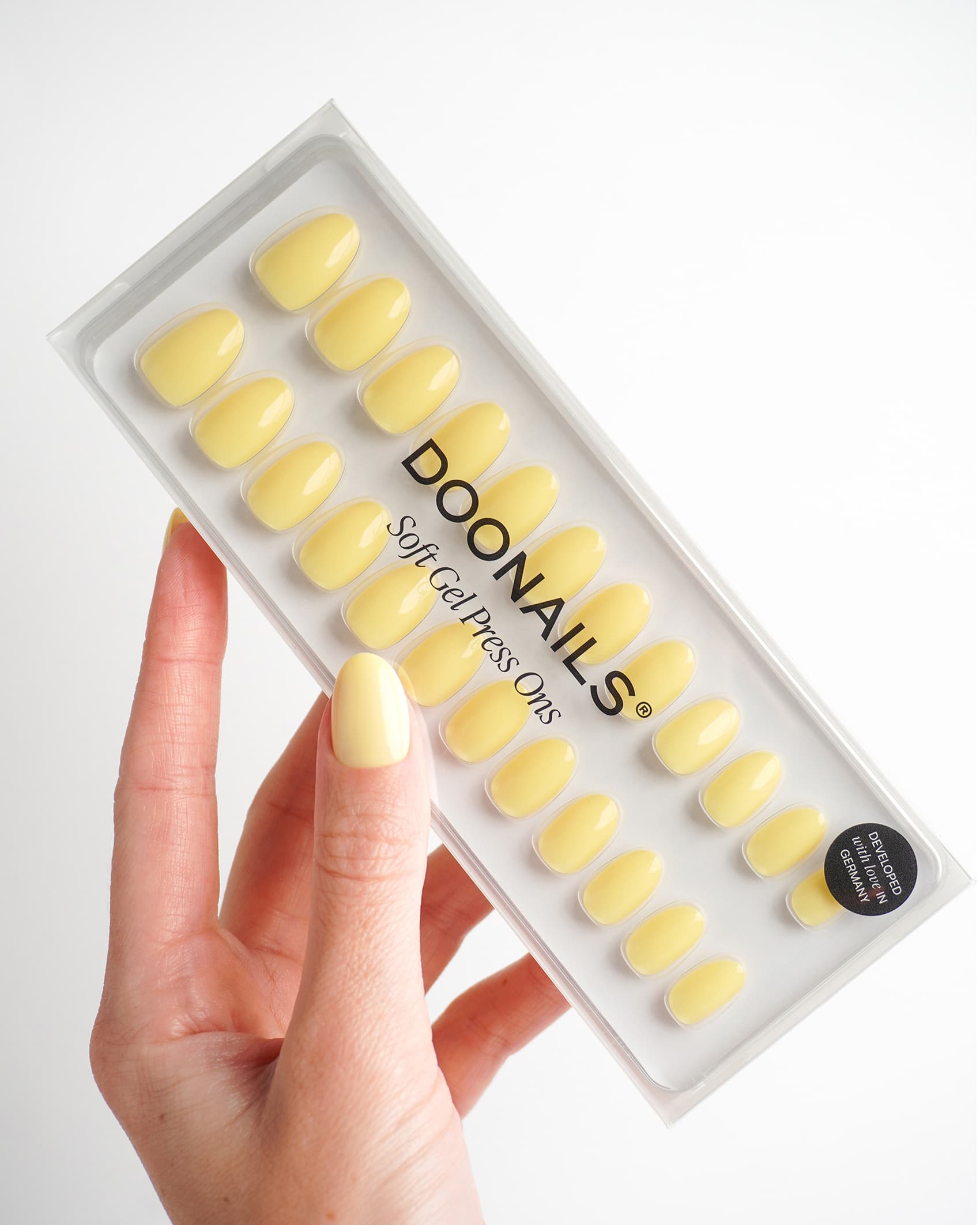 Produktbild DOONAILS Soft Gel Press Ons Short Round Lemon Sorbet 4 von 5
