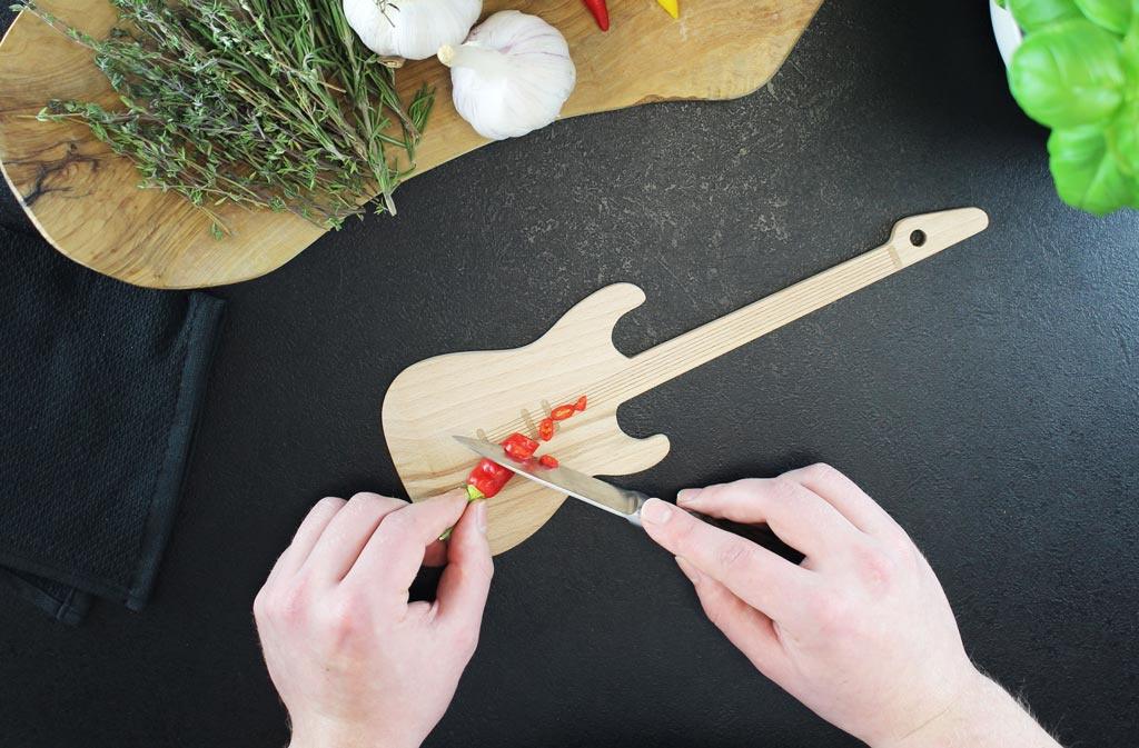 Produktbild Winkee Pfannenwender&Mini Schneidebrett Gitarre 2 von 5
