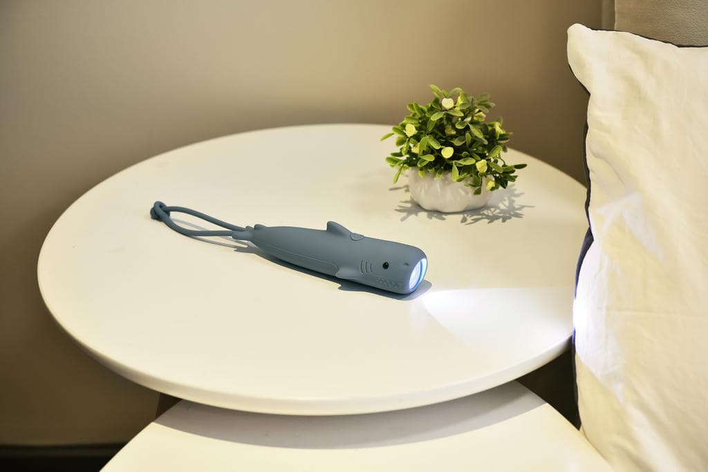 Produktbild Winkee Taschenlampe Hai 4 von 7