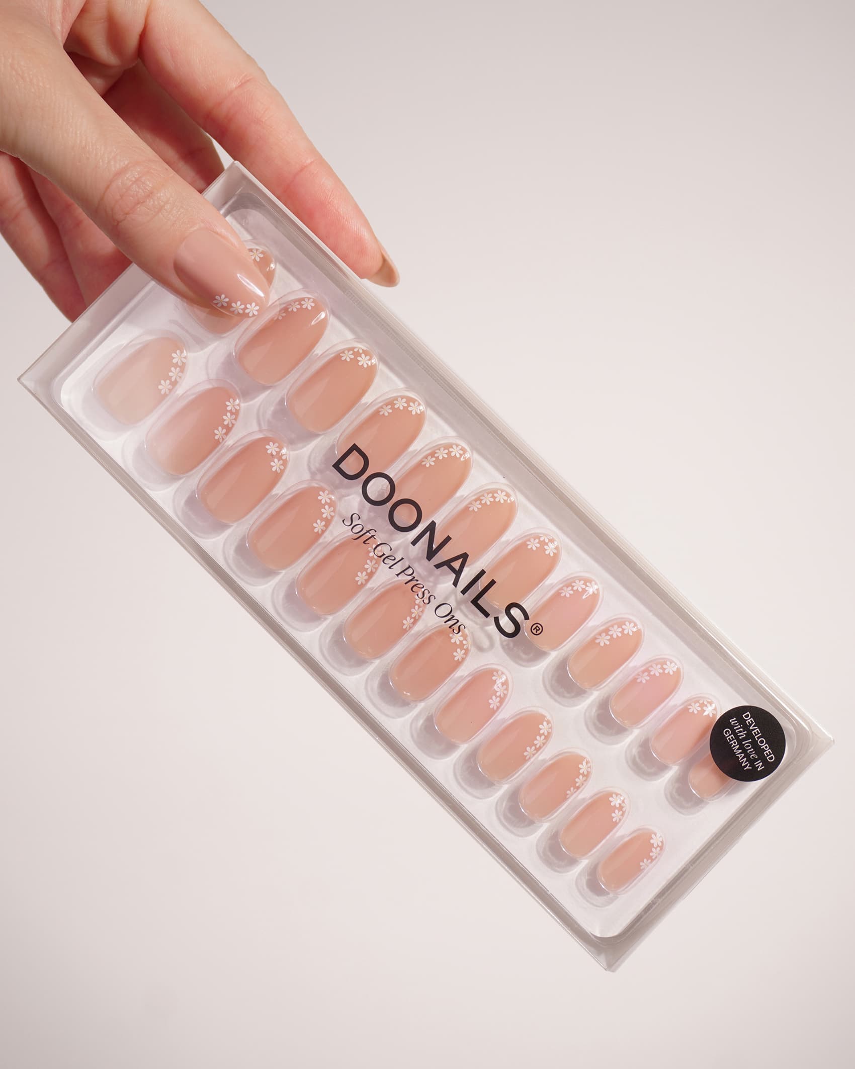 Produktbild DOONAILS Soft Gel Press Ons Medium Round Flower Power 2 von 4