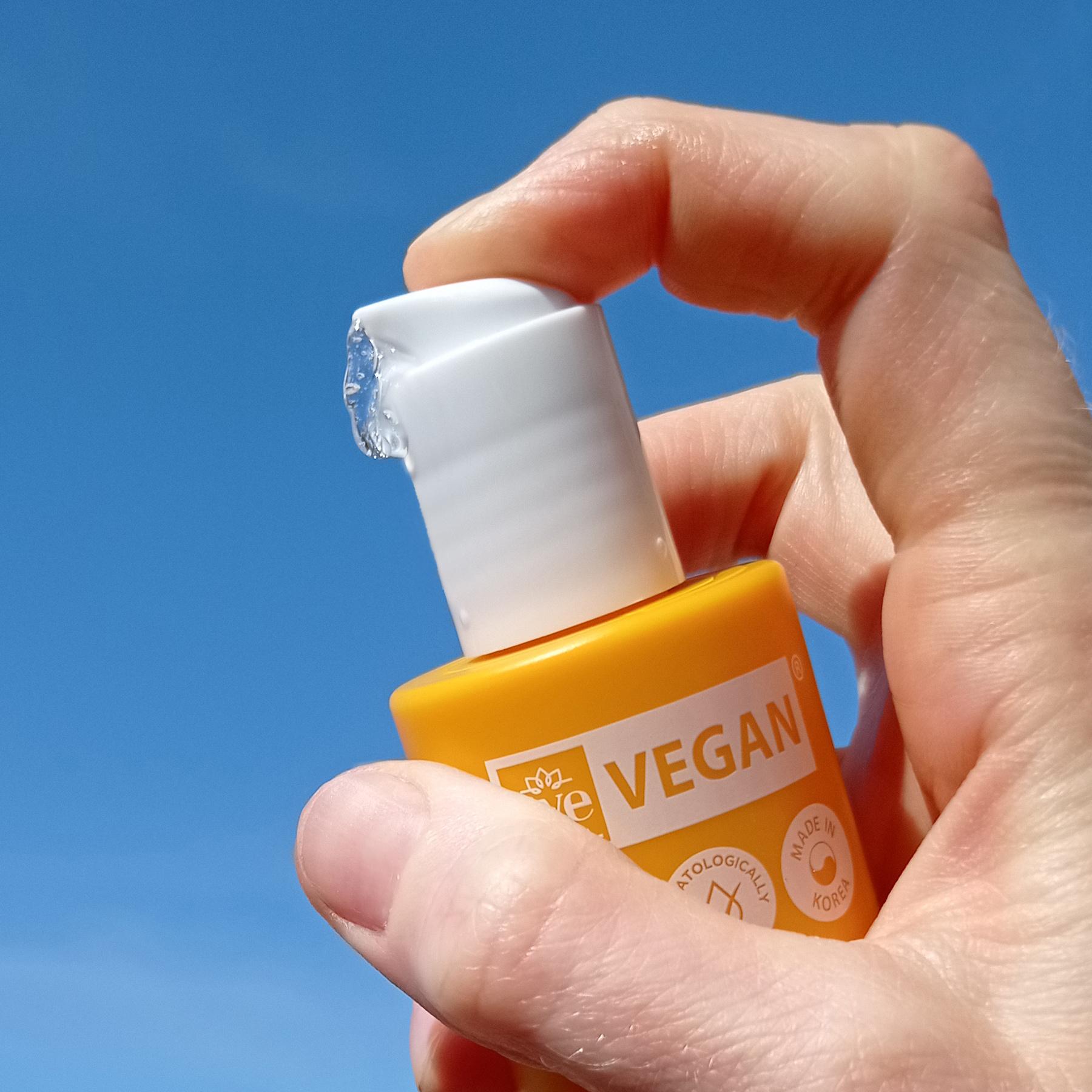 Produktbild STAY WELL Vitamin C+B3 Serum 5 von 8