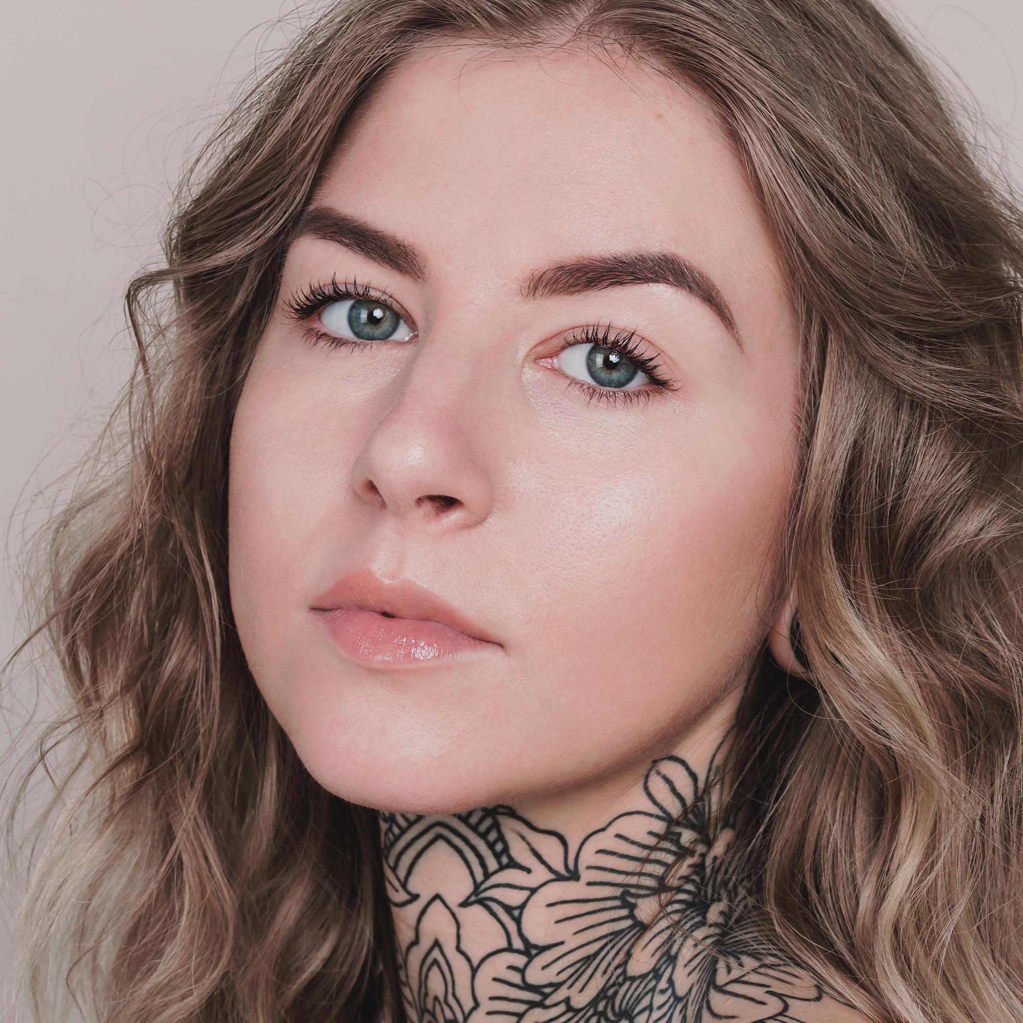 Produktbild MÁDARA SKIN EQUAL Grundierung Für Ein Sanftes Strahlen SPF15 5 von 5