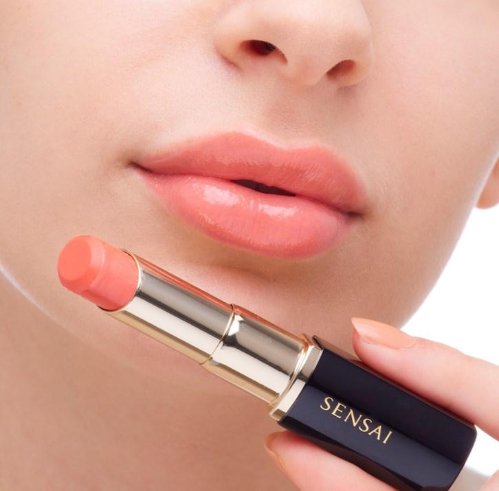 Produktbild SENSAI COLOURS Lasting Plump Lipstick Nachfüllung 3 von 3