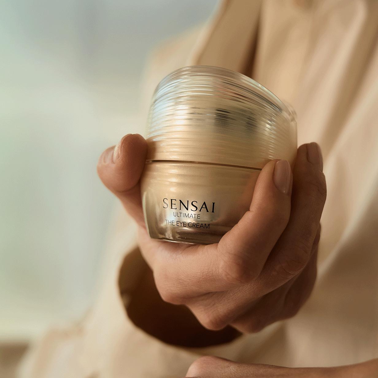 Produktbild SENSAI ULTIMATE The Eye Cream 2 von 5