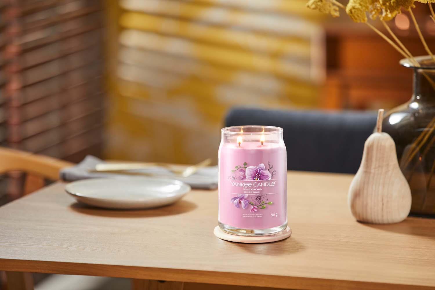 Produktbild Yankee Candle Duftkerze Signature Large Jar Wild Orchid 2 von 2