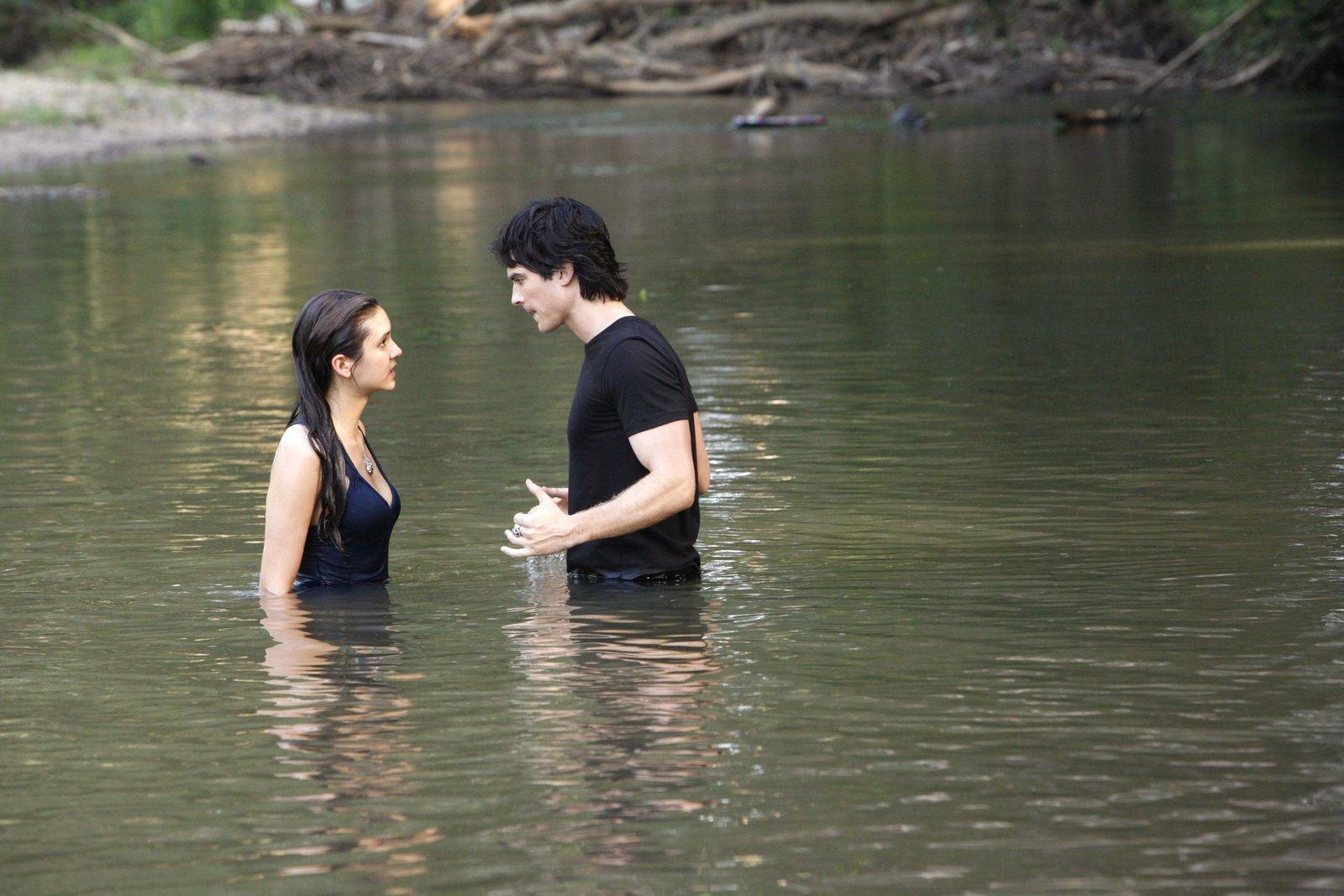 Produktbild The Vampire Diaries - Staffel 3  [5 DVDs] 10 von 12