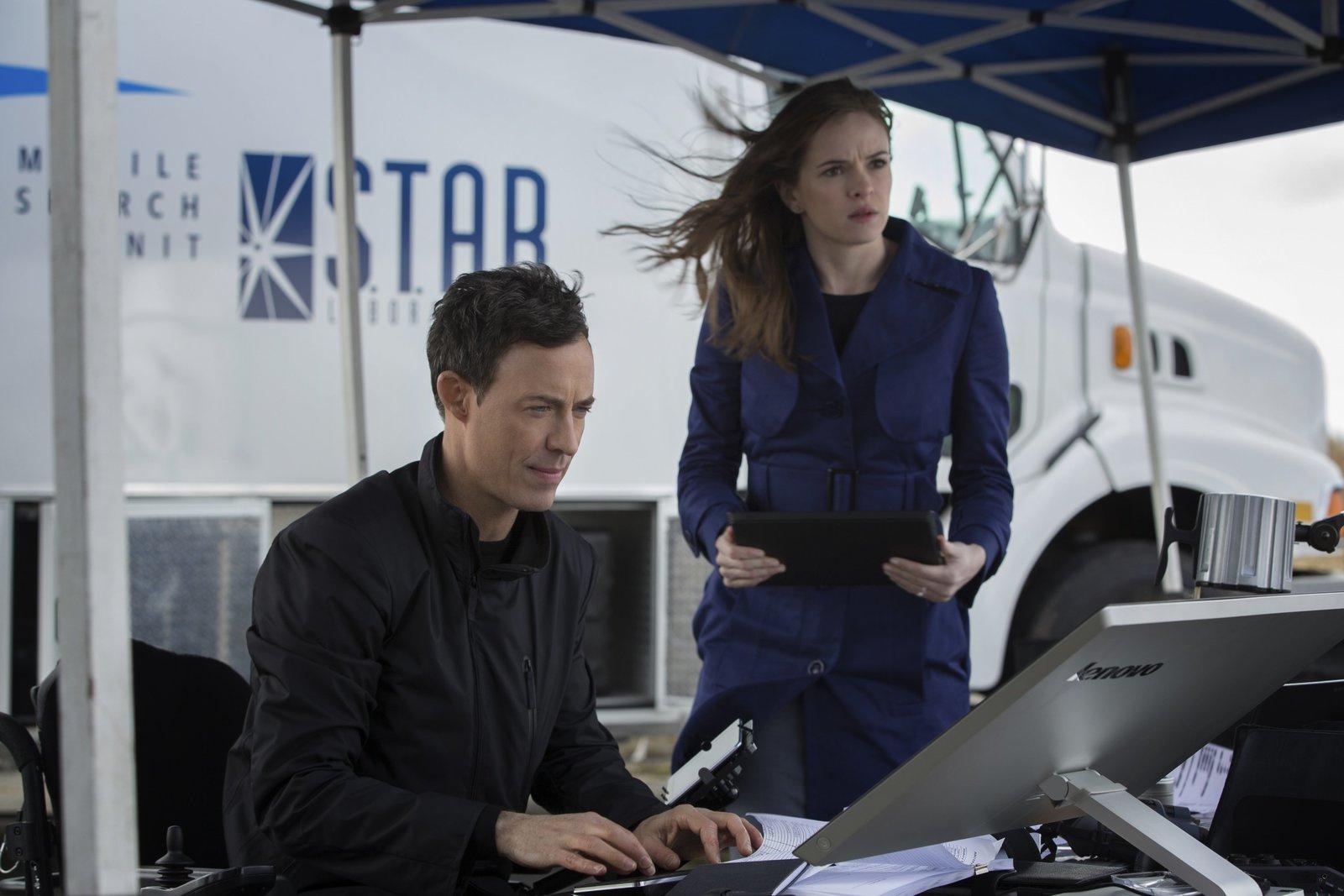 Produktbild The Flash - Die komplette 1. Staffel  [5 DVDs] 5 von 12