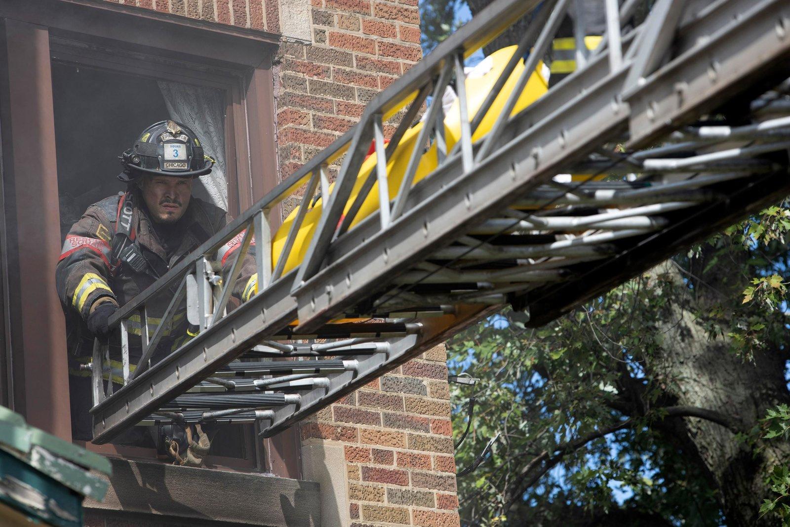 Produktbild Chicago Fire - Staffel 8  [6 DVDs] 5 von 8