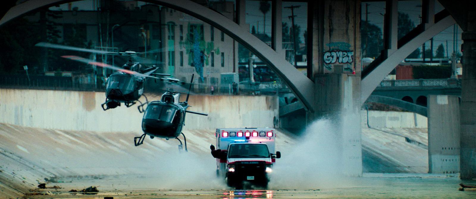 Produktbild AMBULANCE 4 von 9