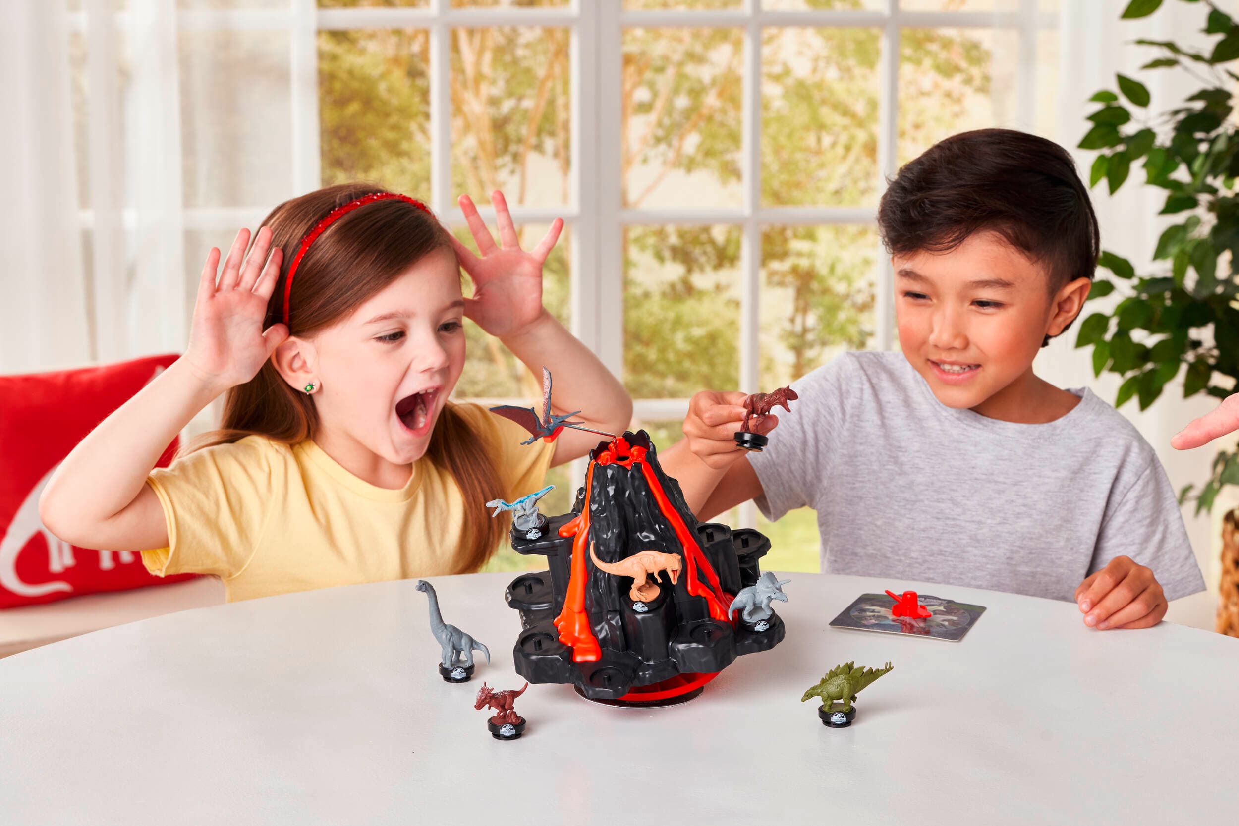 Produktbild EPOCH Games Jurassic World - Shaky Volcano 6 von 10