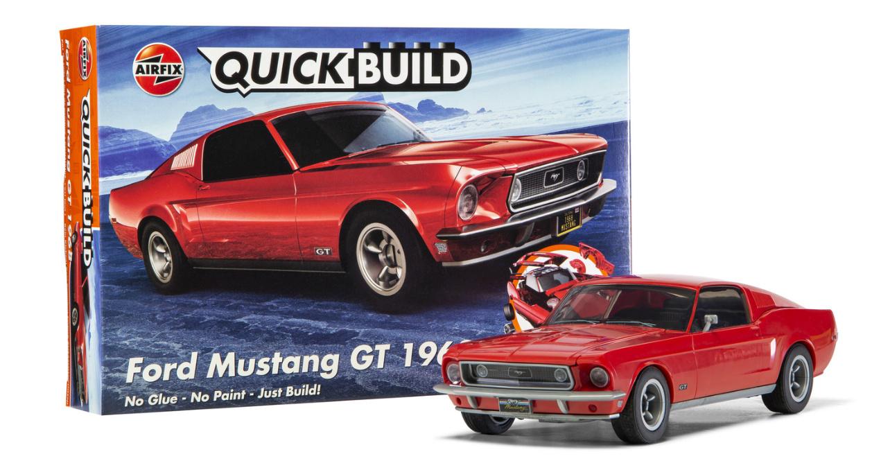 Airfix J6035 - QUICKBUILD Ford Mustang GT 1968